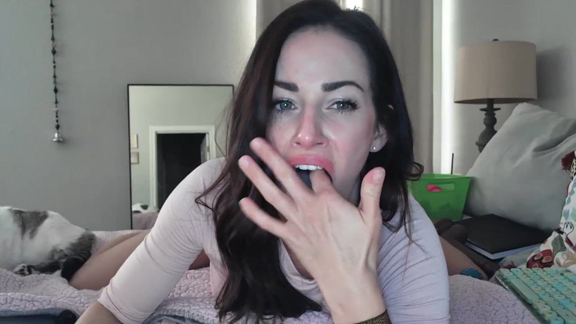 Gallery image thumbnail from EmmaStone4's myfreecams stream on, 11/30/2023, 20:09 image 20 of 20