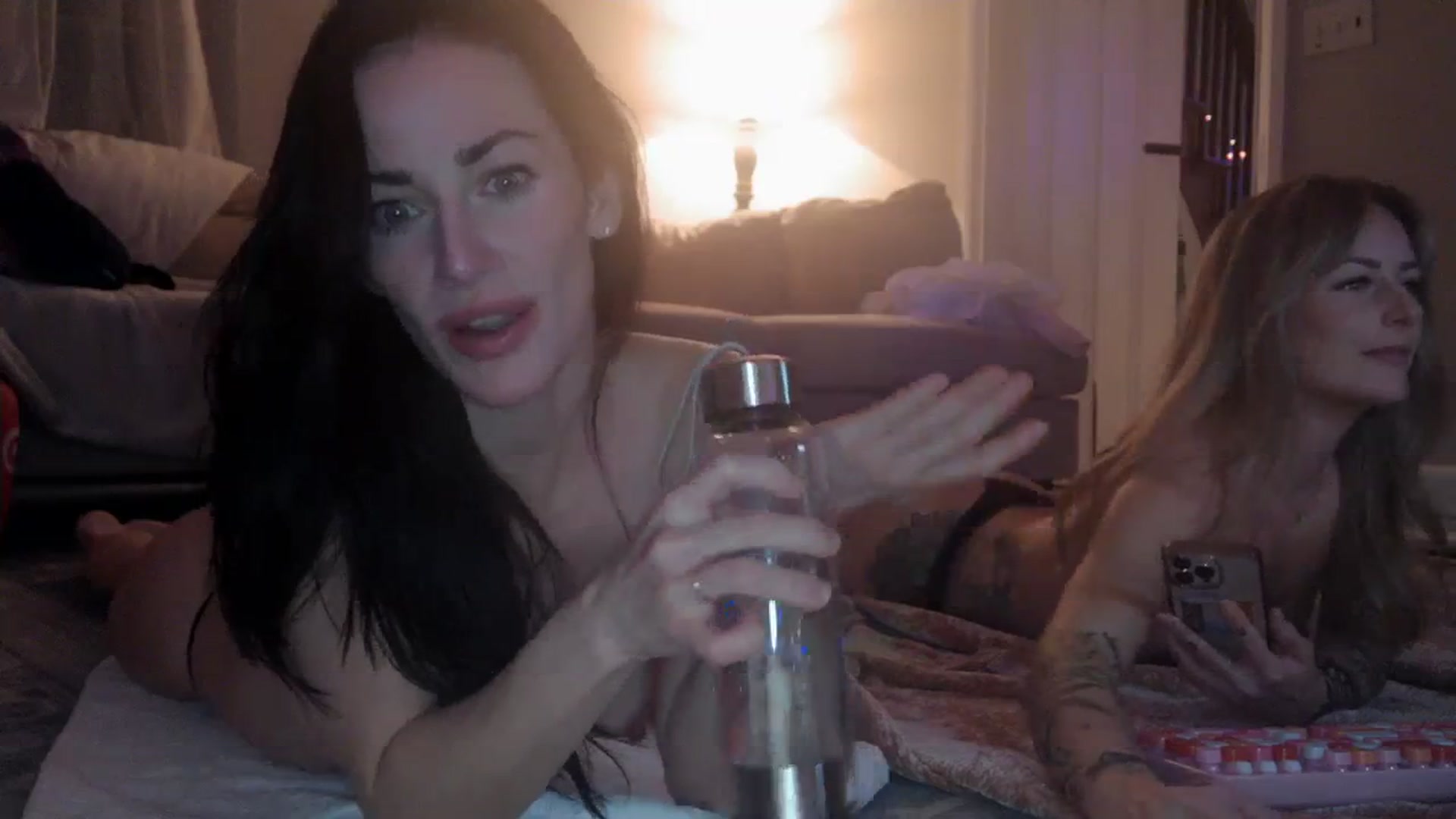 Gallery image thumbnail from EmmaStone4's myfreecams stream on, 12/28/2023, 05:40 image 3 of 20