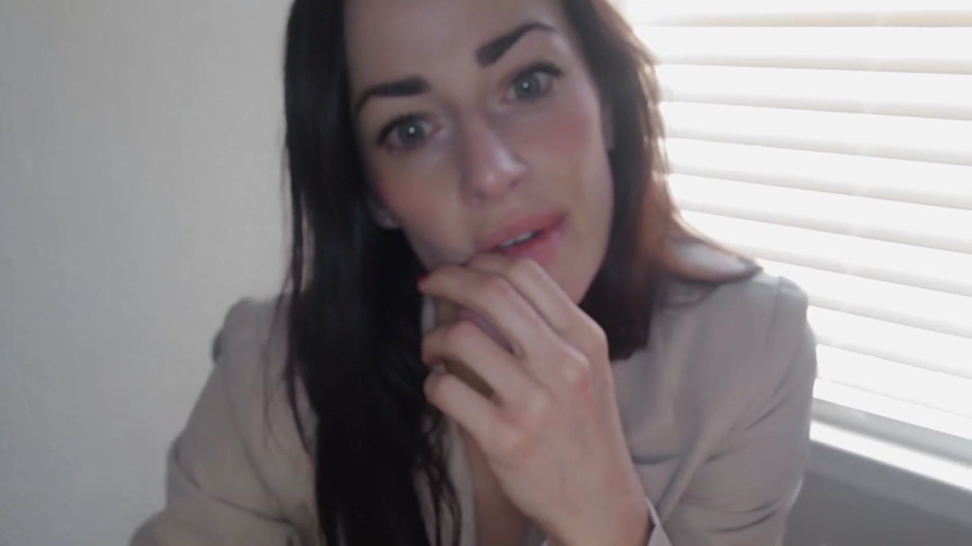 Gallery image thumbnail from EmmaStone4's myfreecams stream on, 01/29/2024, 20:15 image 4 of 20