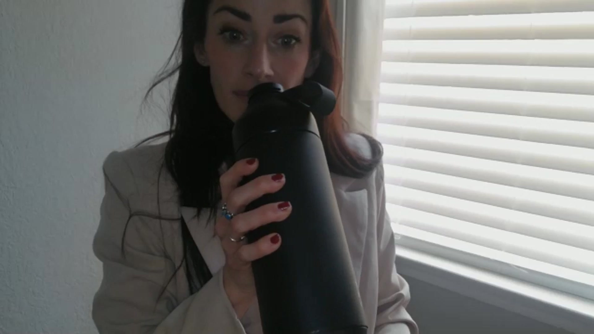 Gallery image thumbnail from EmmaStone4's myfreecams stream on, 01/29/2024, 20:15 image 9 of 20
