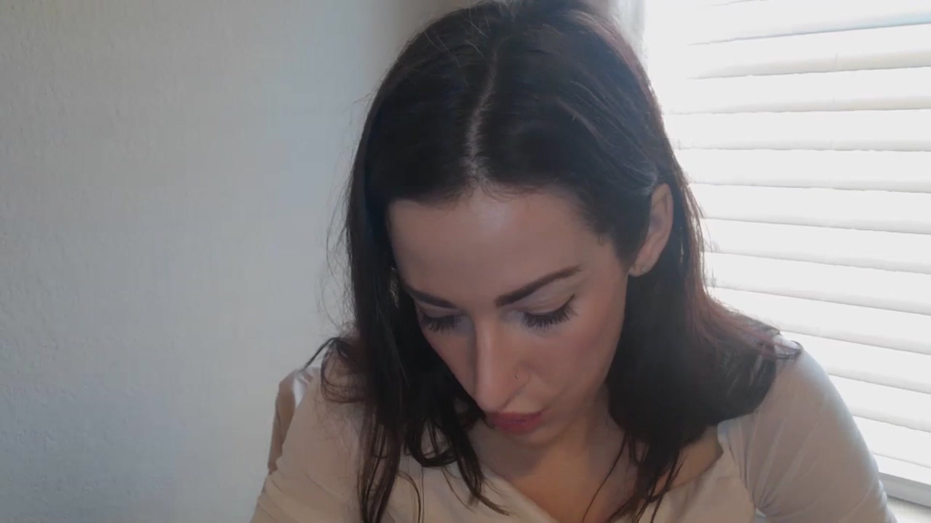 Gallery image thumbnail from EmmaStone4's myfreecams stream on, 01/30/2024, 22:04 image 2 of 20