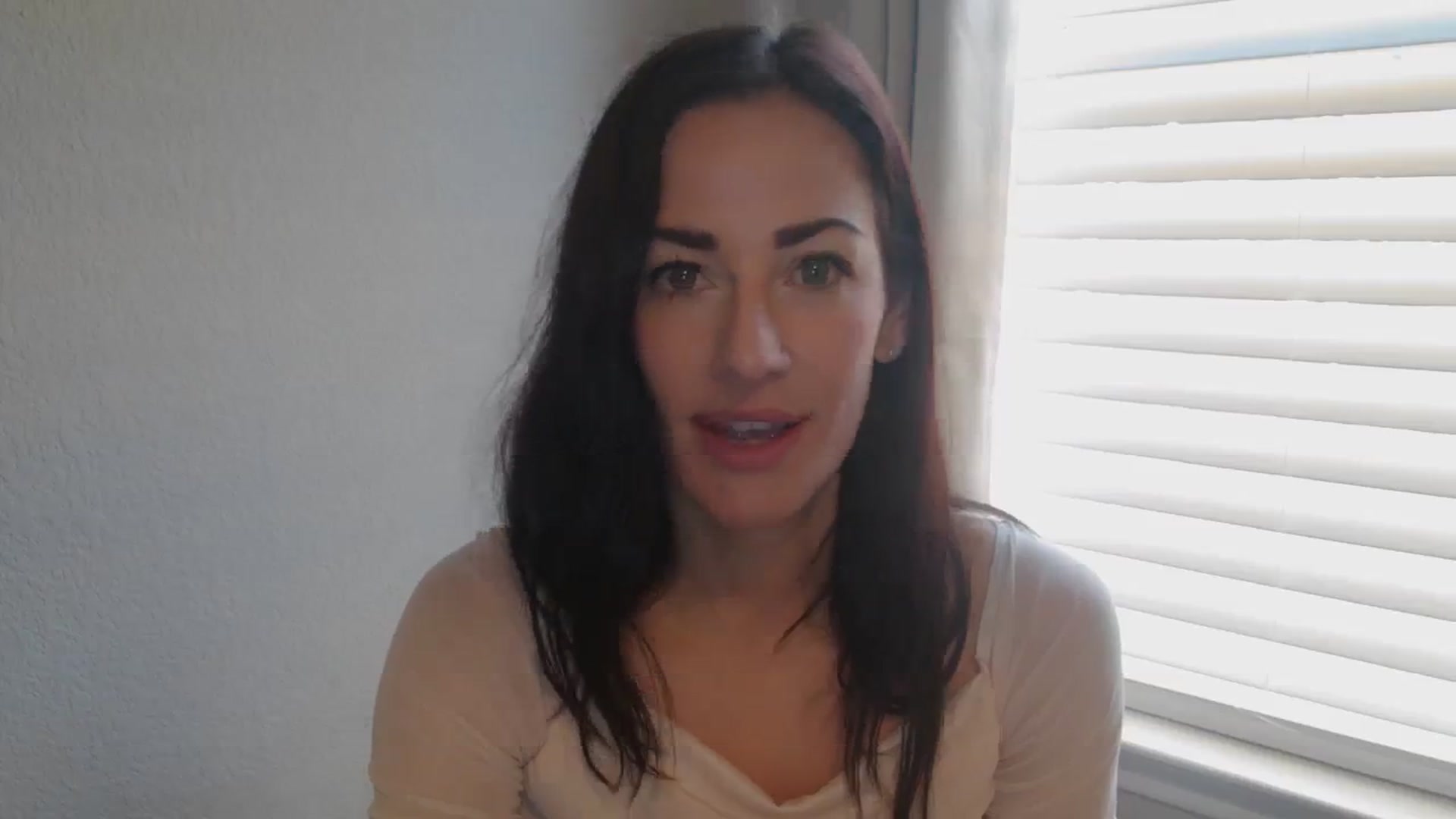 Gallery image thumbnail from EmmaStone4's myfreecams stream on, 01/30/2024, 22:04 image 7 of 20