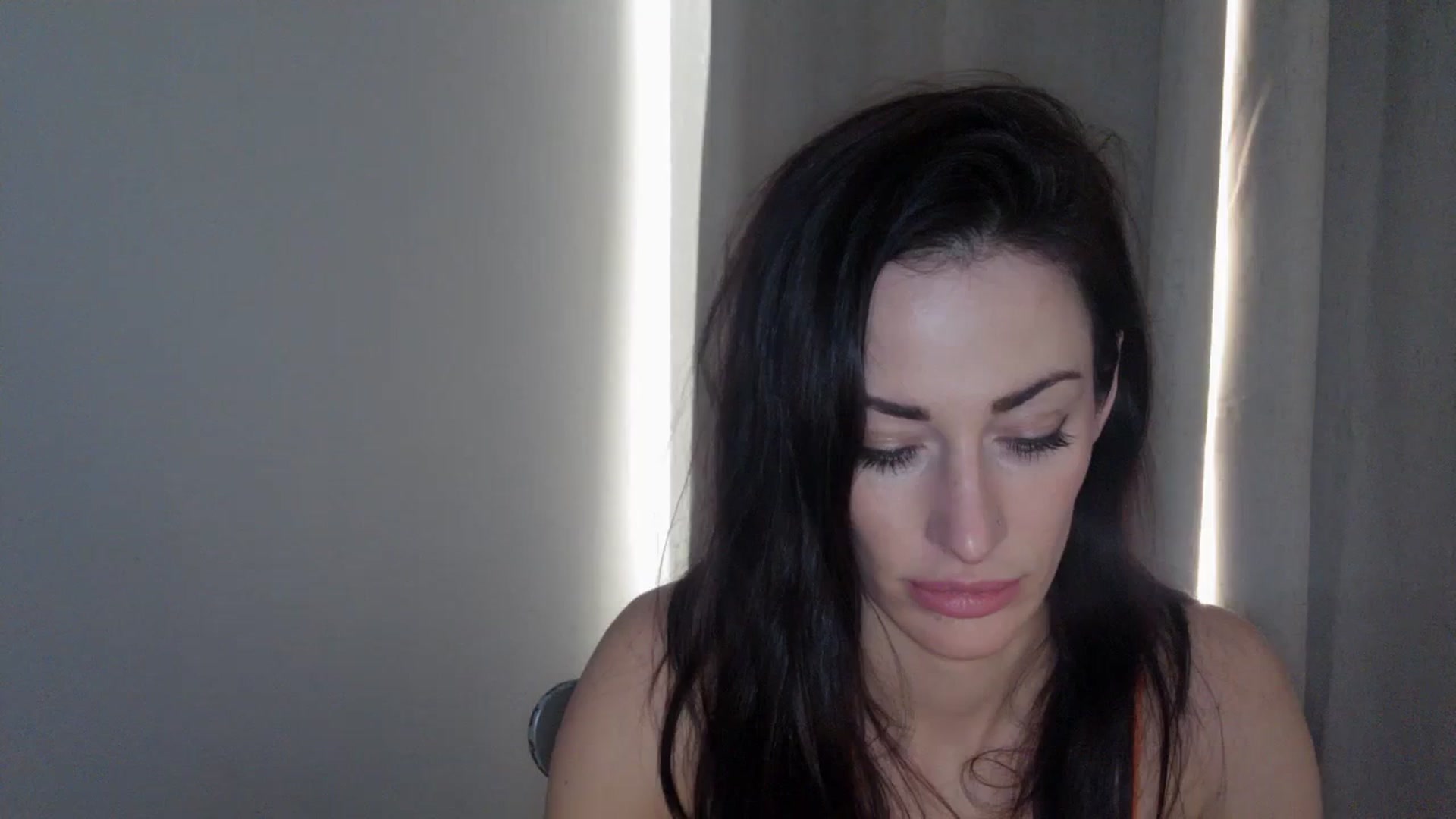 Gallery image thumbnail from EmmaStone4's myfreecams stream on, 02/08/2024, 18:49 image 2 of 20