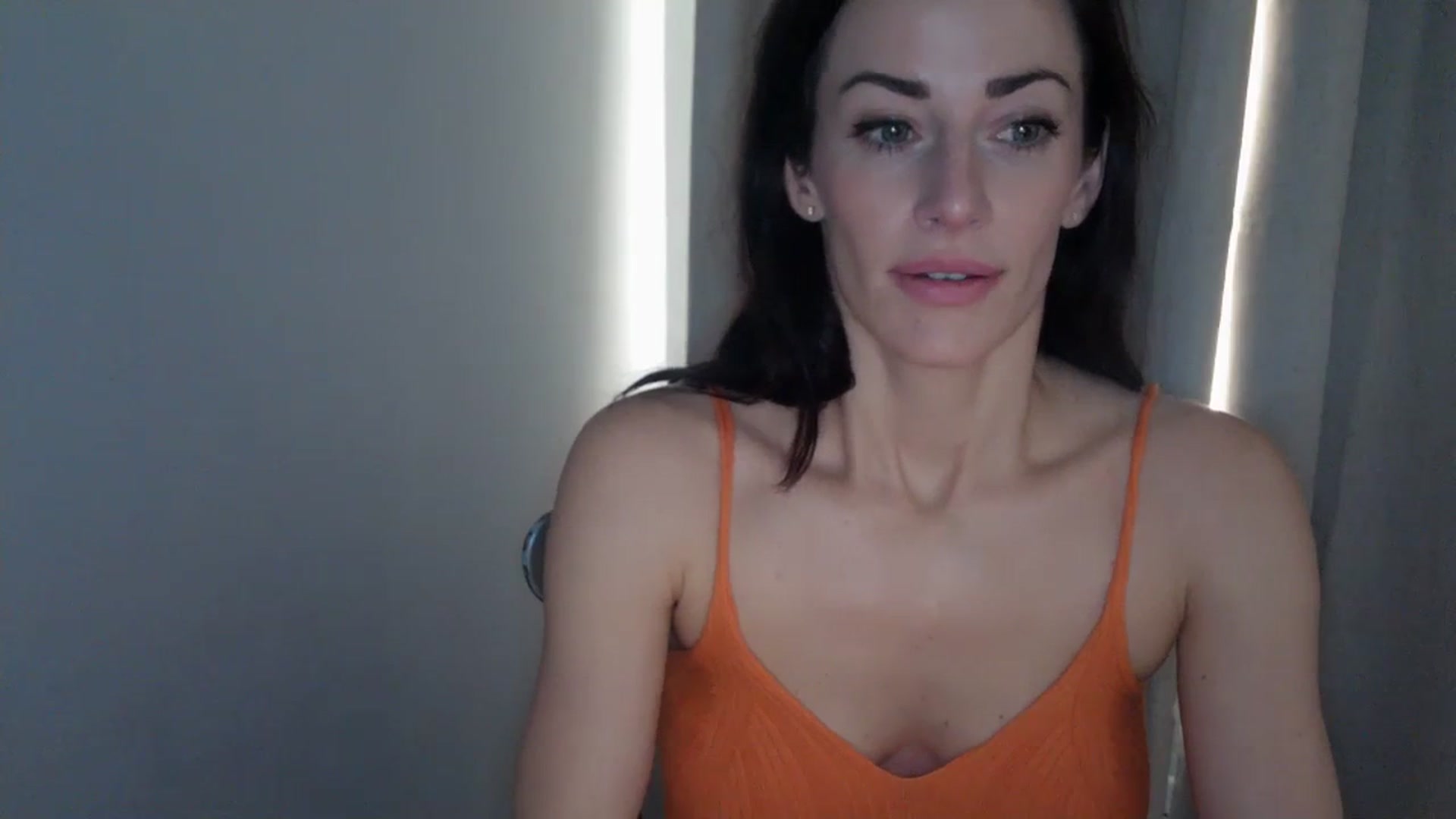 Gallery image thumbnail from EmmaStone4's myfreecams stream on, 02/08/2024, 18:49 image 7 of 20