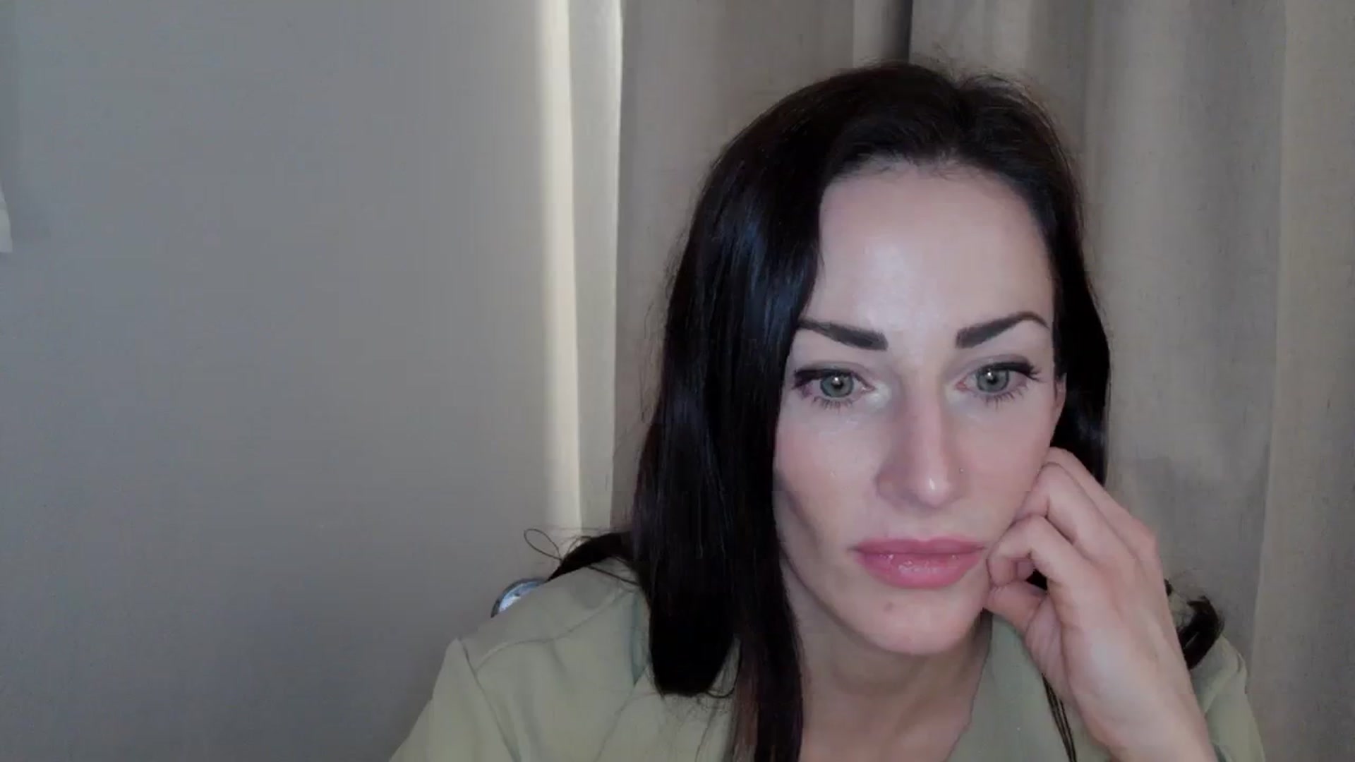 Gallery image thumbnail from EmmaStone4's myfreecams stream on, 02/13/2024, 19:07 image 15 of 20