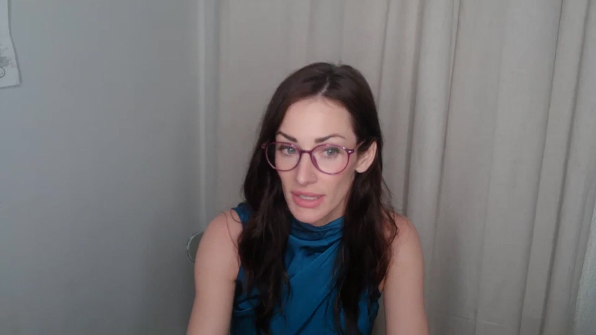Gallery image thumbnail from EmmaStone4's myfreecams stream on, 02/28/2024, 20:52 image 12 of 20