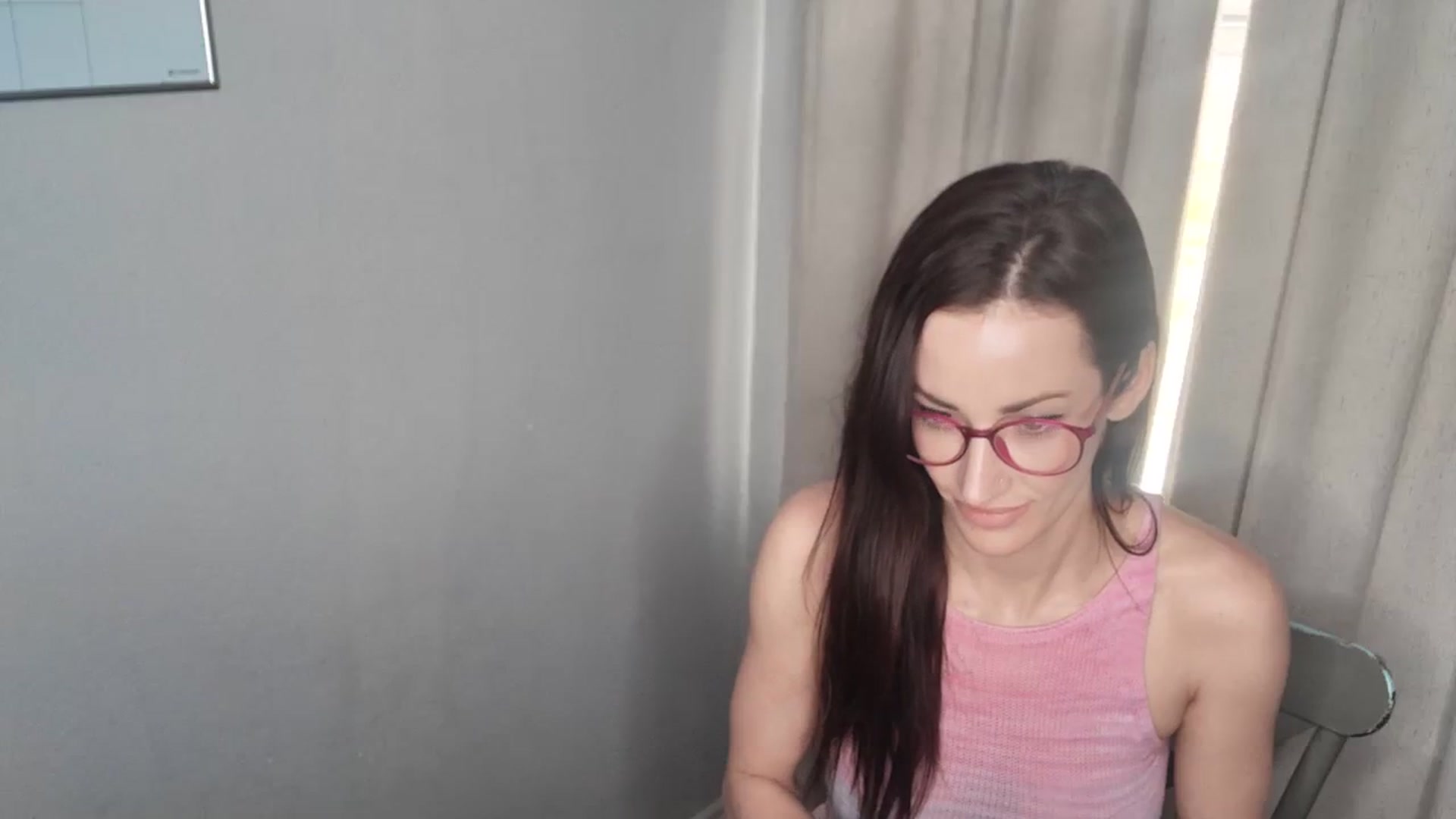 Gallery image thumbnail from EmmaStone4's myfreecams stream on, 03/01/2024, 20:16 image 19 of 20