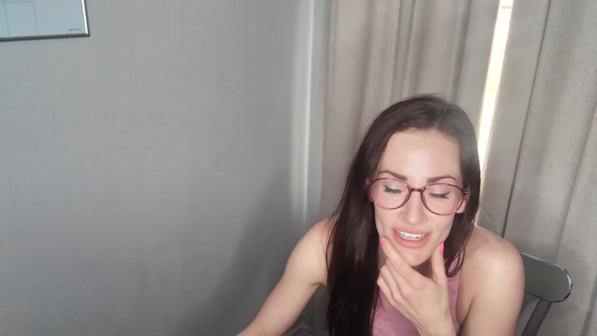 Gallery image thumbnail from EmmaStone4's myfreecams stream on, 03/01/2024, 20:16 image 20 of 20