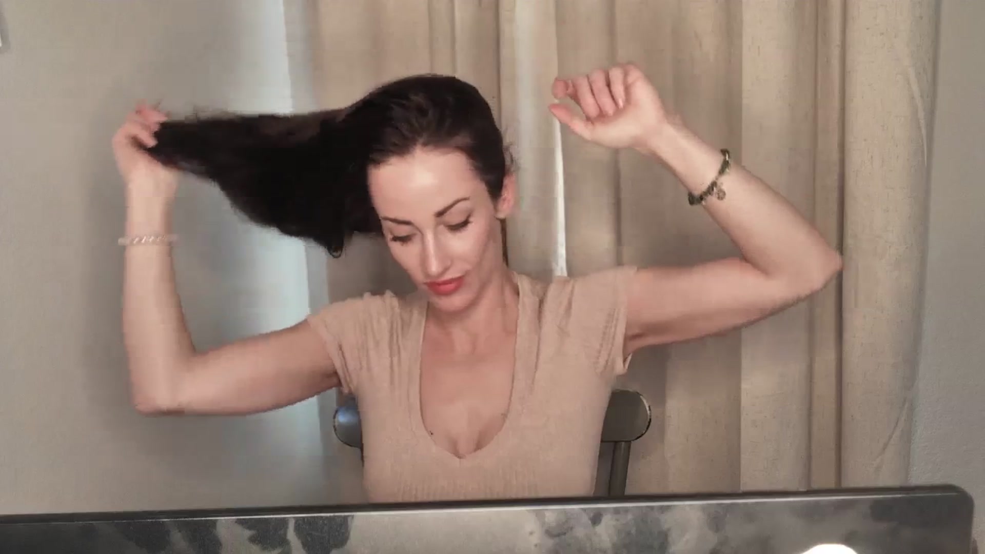 Gallery image thumbnail from EmmaStone4's myfreecams stream on, 03/05/2024, 20:37 image 2 of 20