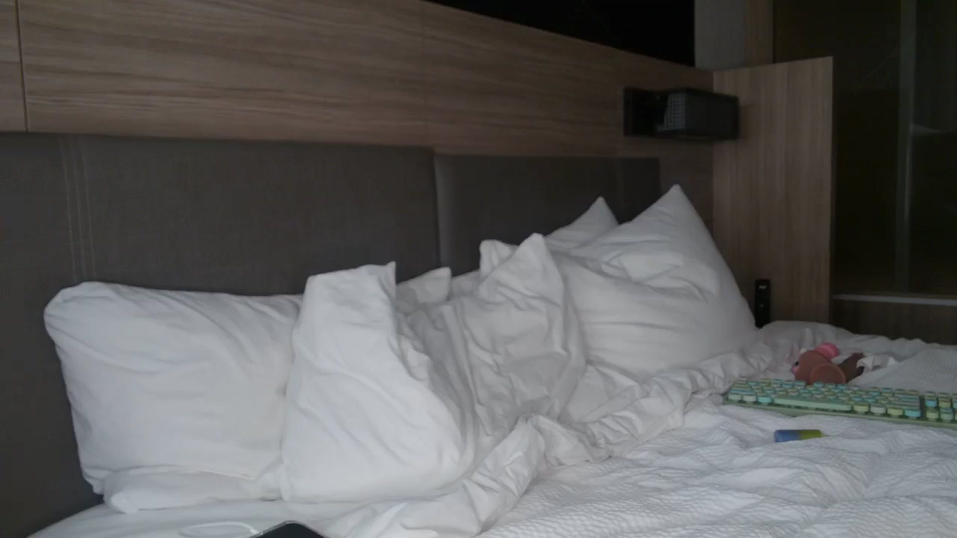 Gallery image thumbnail from EmmaStone4's myfreecams stream on, 03/21/2024, 19:20 image 20 of 20
