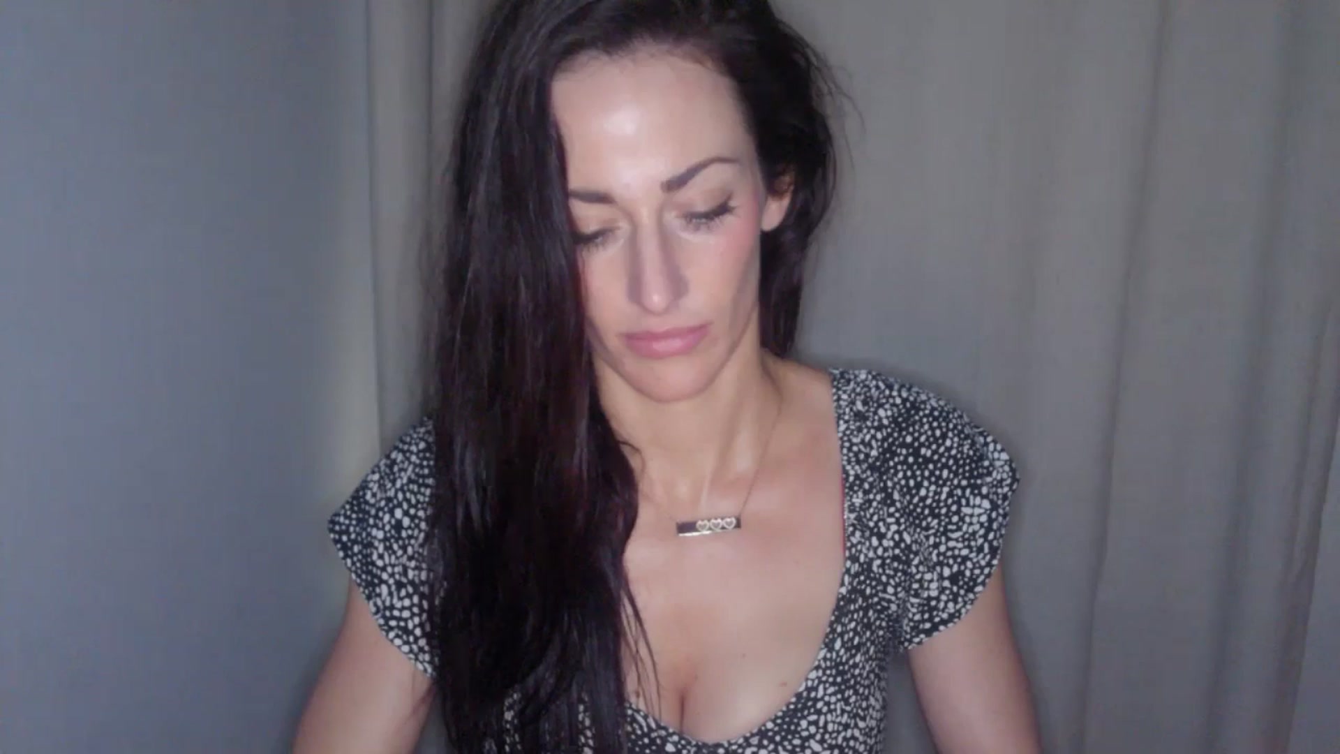 Gallery image thumbnail from EmmaStone4's myfreecams stream on, 05/16/2024, 19:36 image 19 of 20