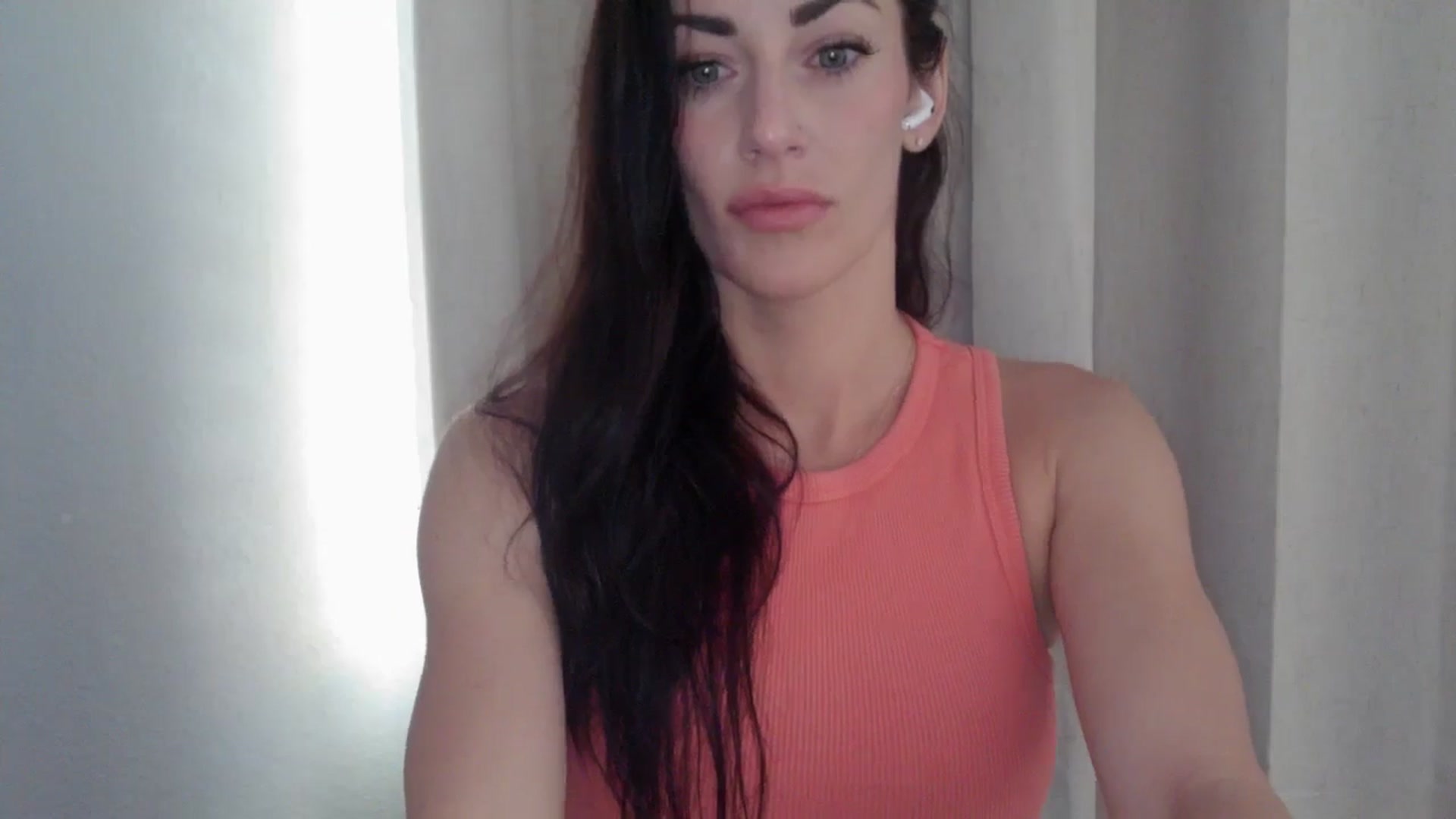 Gallery image thumbnail from EmmaStone4's myfreecams stream on, 05/28/2024, 21:46 image 2 of 20