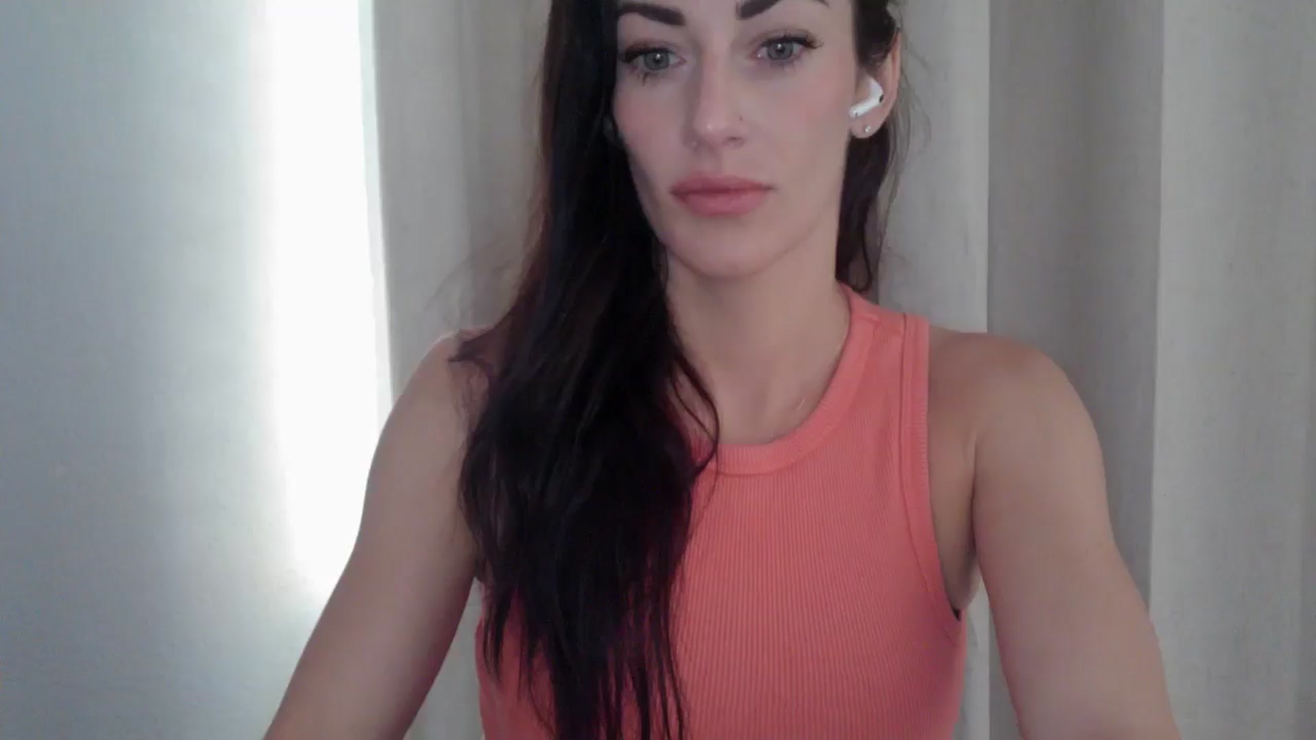 Gallery image thumbnail from EmmaStone4's myfreecams stream on, 05/28/2024, 21:46 image 1 of 20