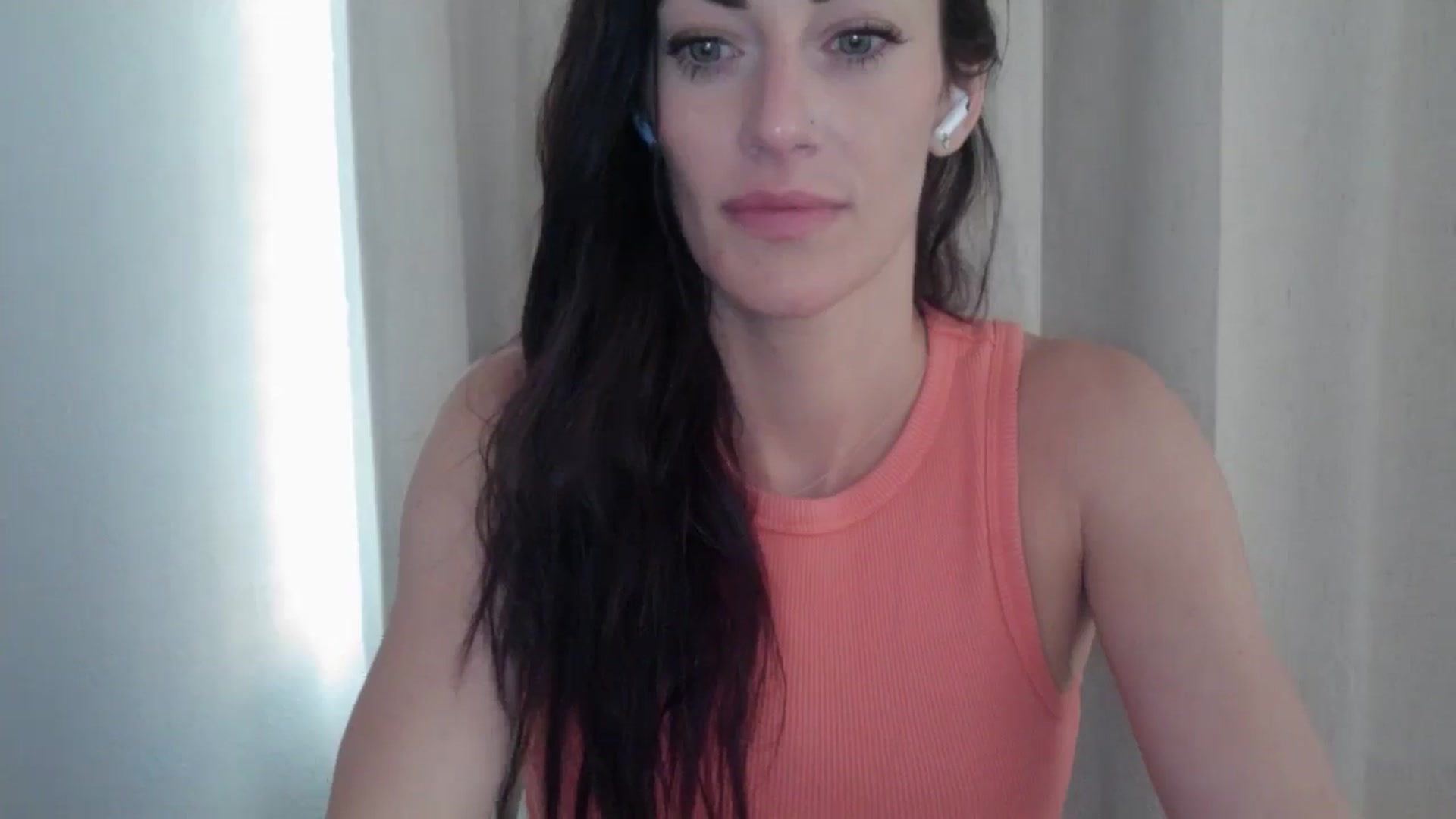 Gallery image thumbnail from EmmaStone4's myfreecams stream on, 05/28/2024, 22:28 image 15 of 20