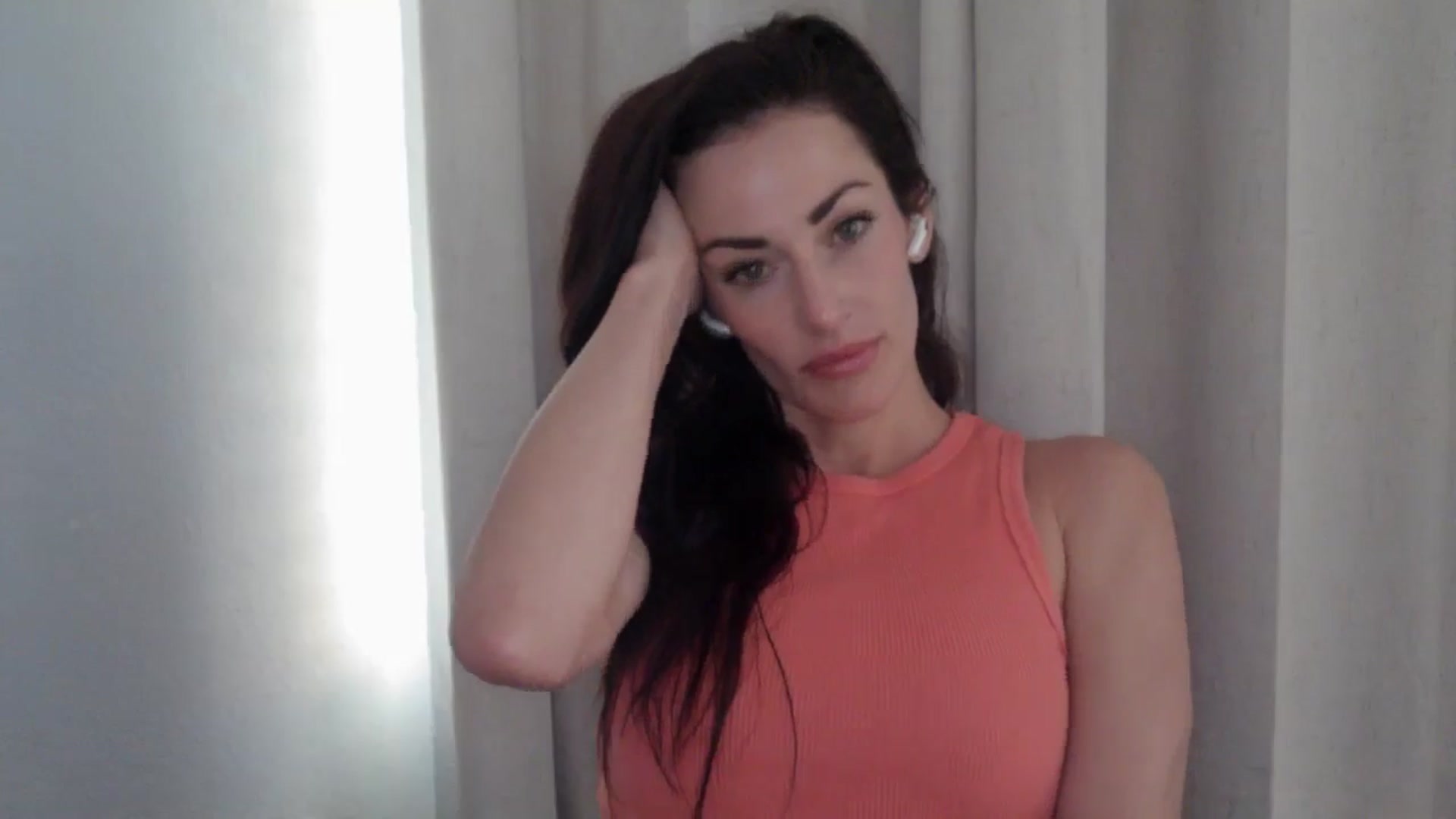 Gallery image thumbnail from EmmaStone4's myfreecams stream on, 05/28/2024, 22:28 image 3 of 20