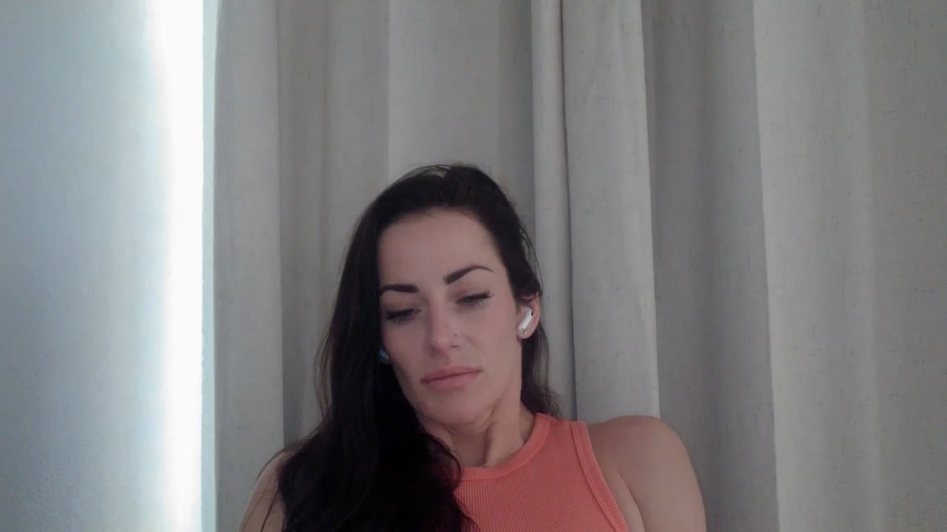 Gallery image thumbnail from EmmaStone4's myfreecams stream on, 05/28/2024, 22:28 image 19 of 20