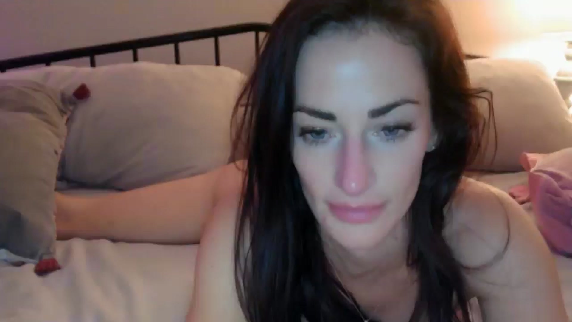 Gallery image thumbnail from EmmaStone4's myfreecams stream on, 05/30/2024, 03:42 image 18 of 20