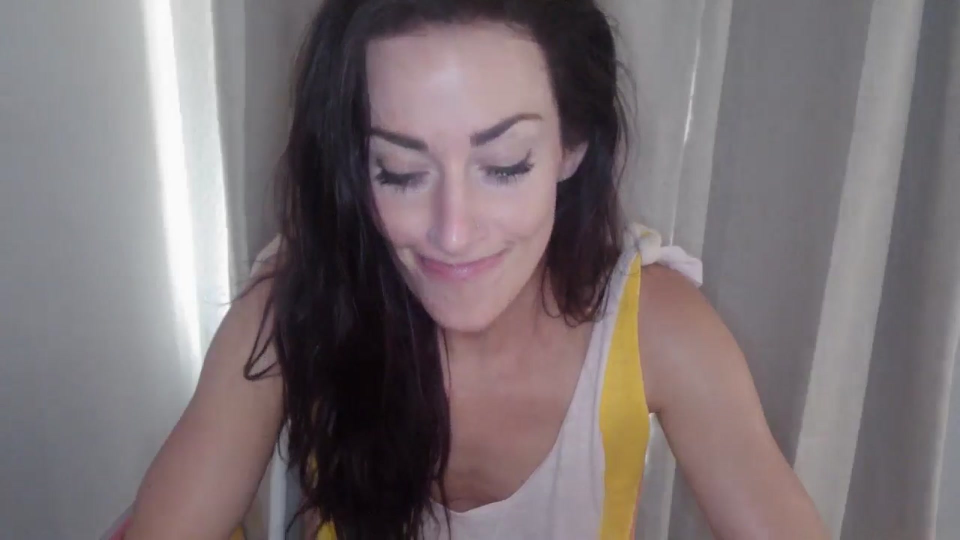 Gallery image thumbnail from EmmaStone4's myfreecams stream on, 06/04/2024, 21:07 image 14 of 20