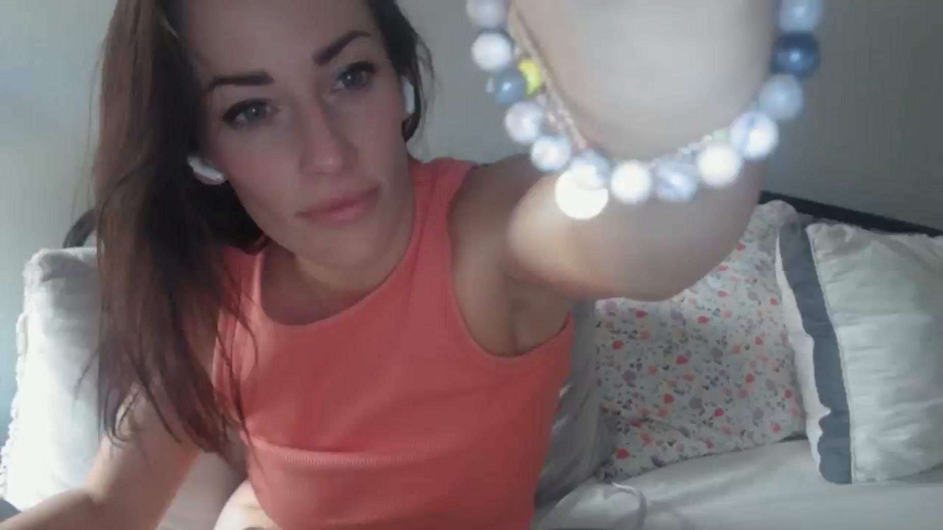 Gallery image thumbnail from EmmaStone4's myfreecams stream on, 06/17/2024, 22:02 image 17 of 20