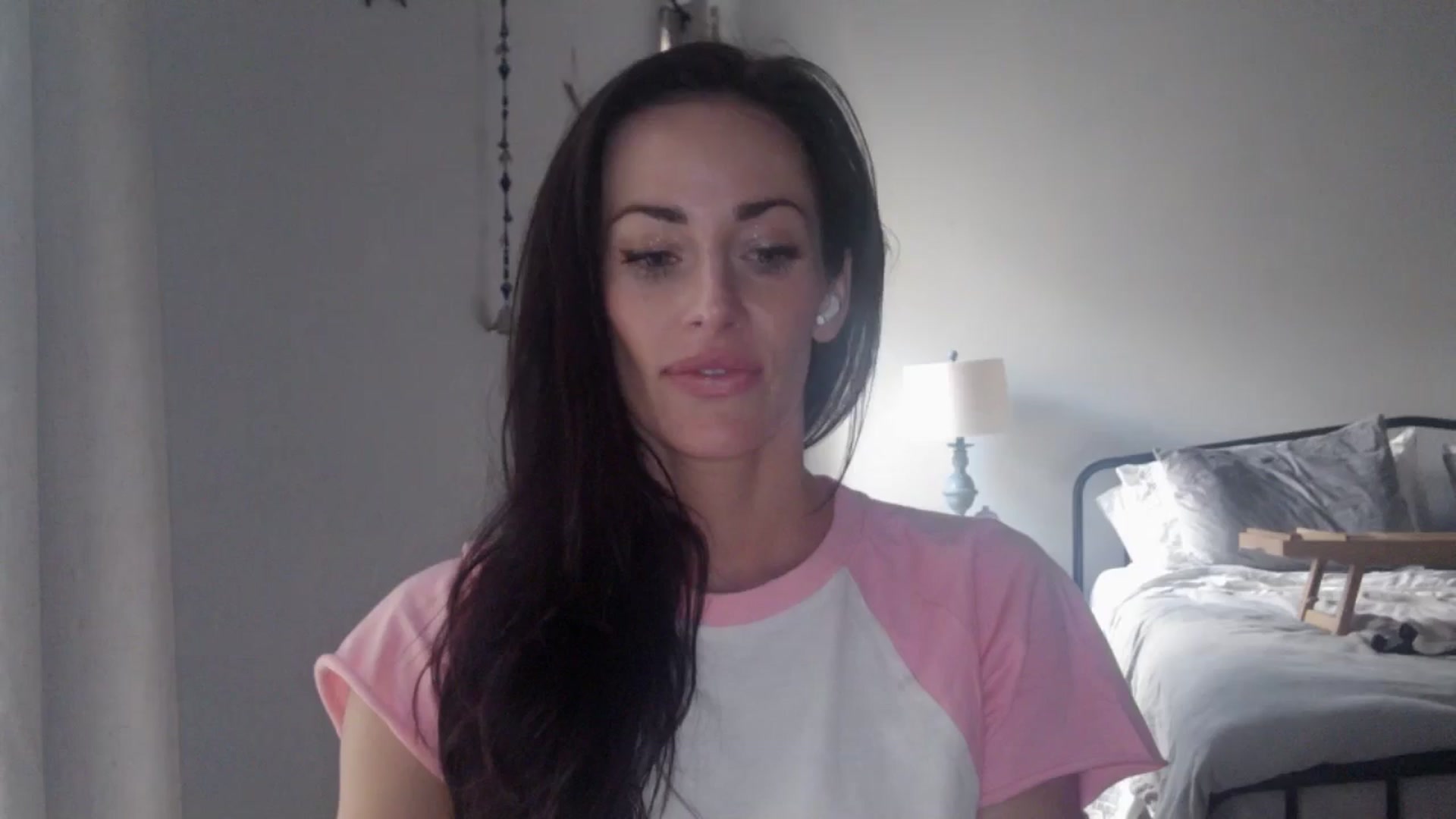 Gallery image thumbnail from EmmaStone4's myfreecams stream on, 06/26/2024, 18:45 image 12 of 20