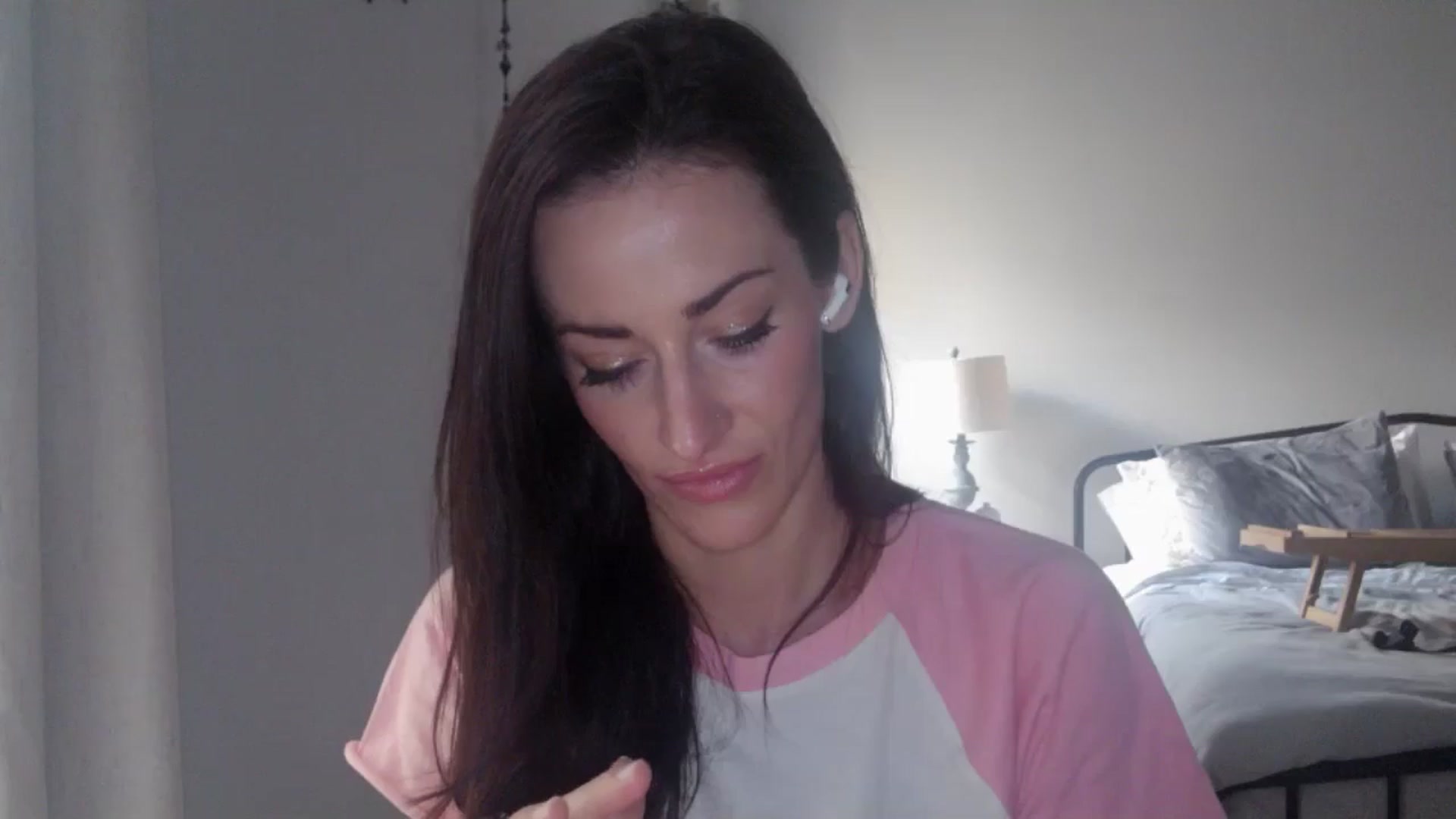 Gallery image thumbnail from EmmaStone4's myfreecams stream on, 06/26/2024, 18:45 image 10 of 20