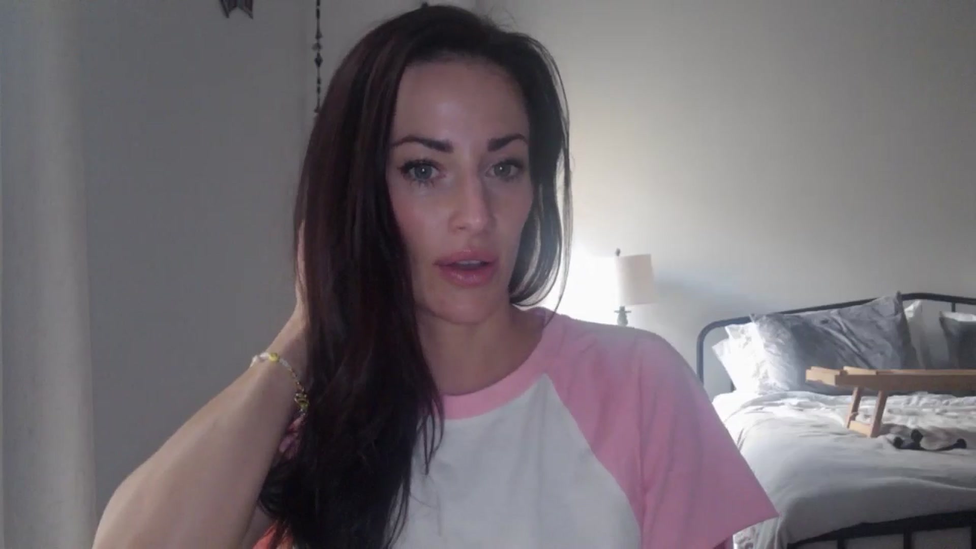 Gallery image thumbnail from EmmaStone4's myfreecams stream on, 06/26/2024, 18:45 image 13 of 20