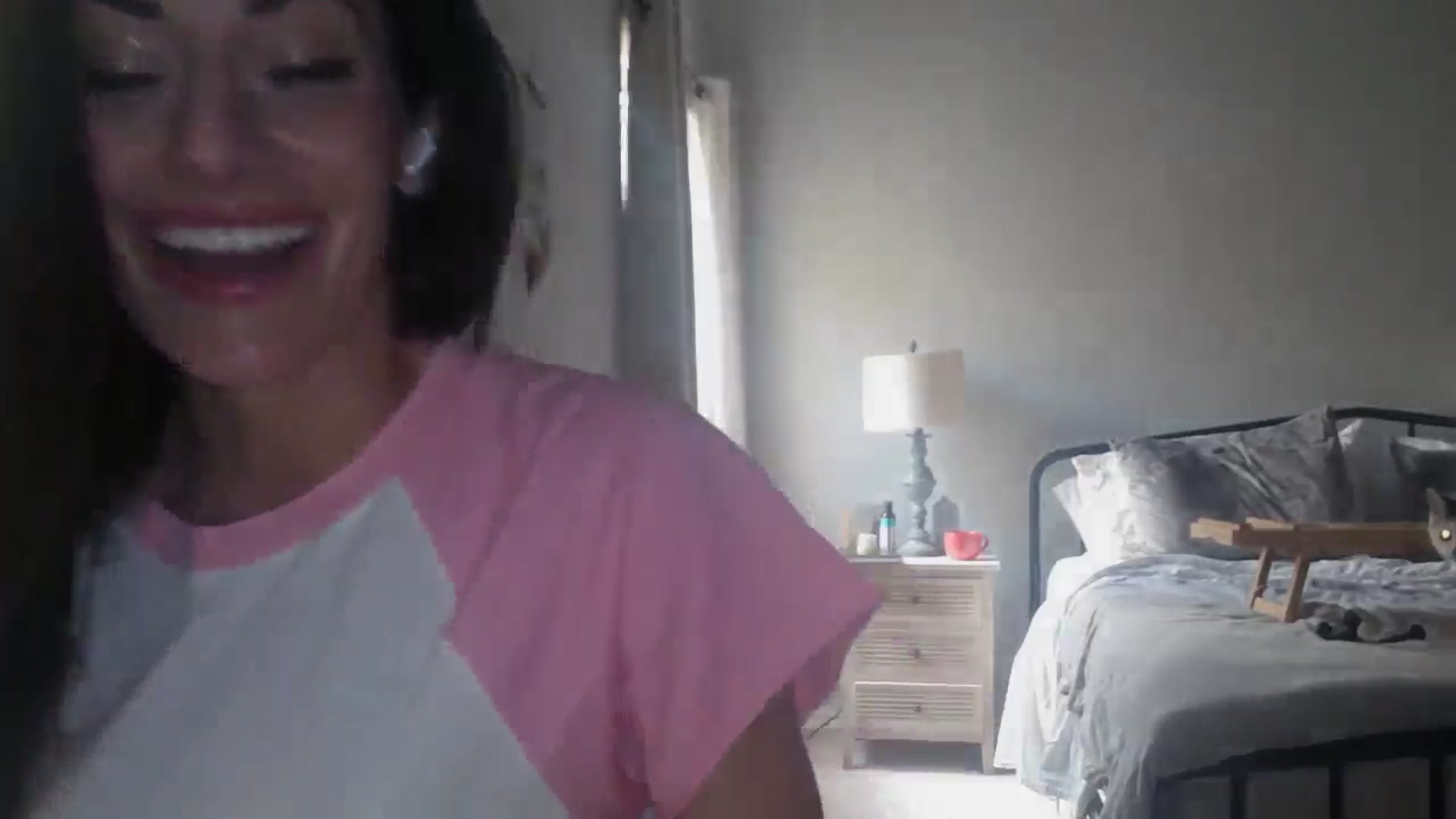 Gallery image thumbnail from EmmaStone4's myfreecams stream on, 06/26/2024, 18:45 image 3 of 20