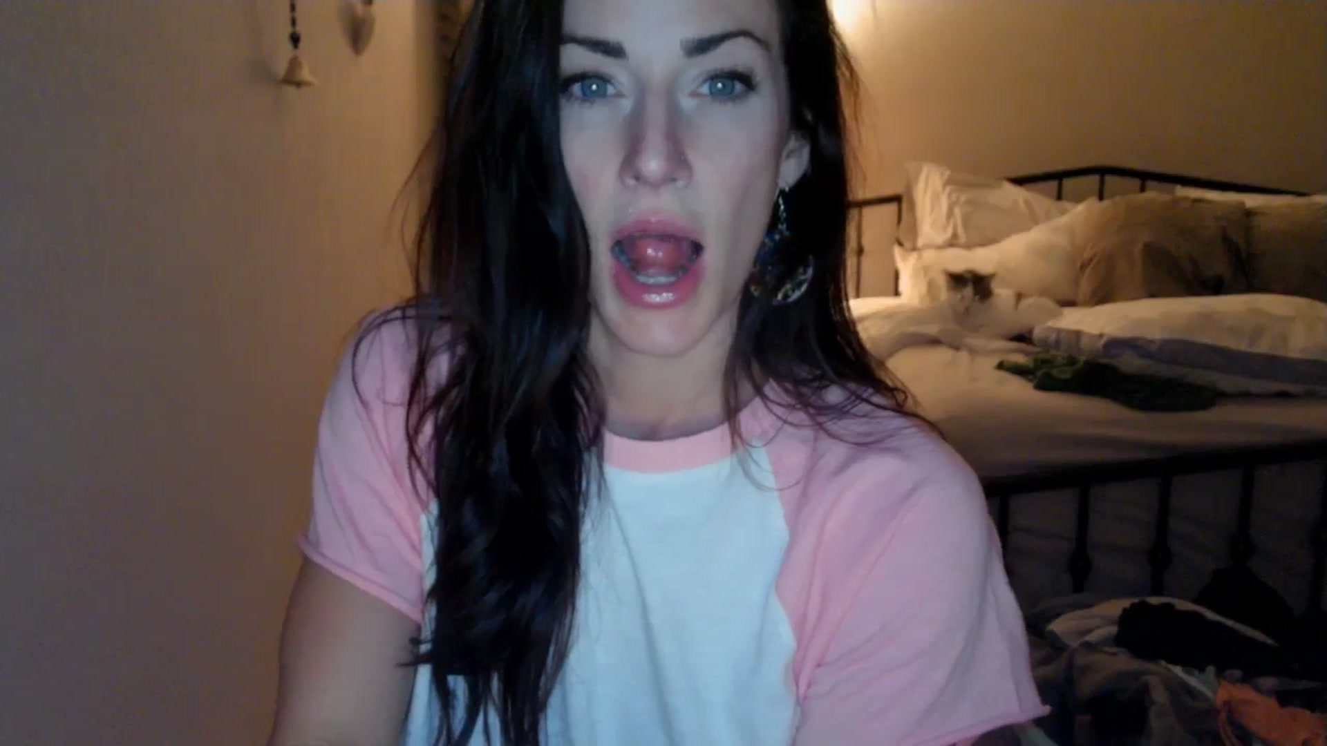 Gallery image thumbnail from EmmaStone4's myfreecams stream on, 06/28/2024, 05:11 image 14 of 20