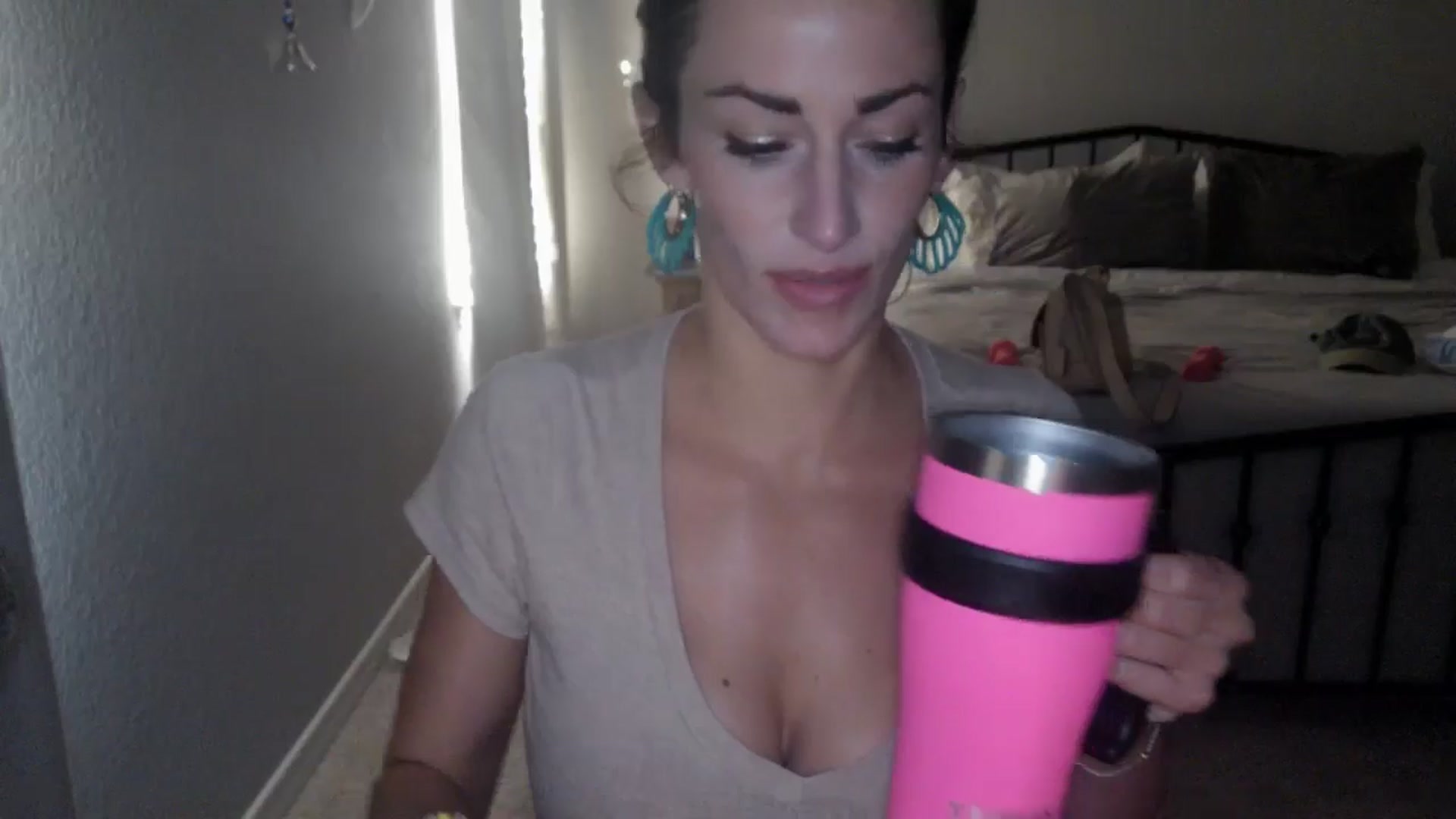 Gallery image thumbnail from EmmaStone4's myfreecams stream on, 06/28/2024, 22:54 image 18 of 20