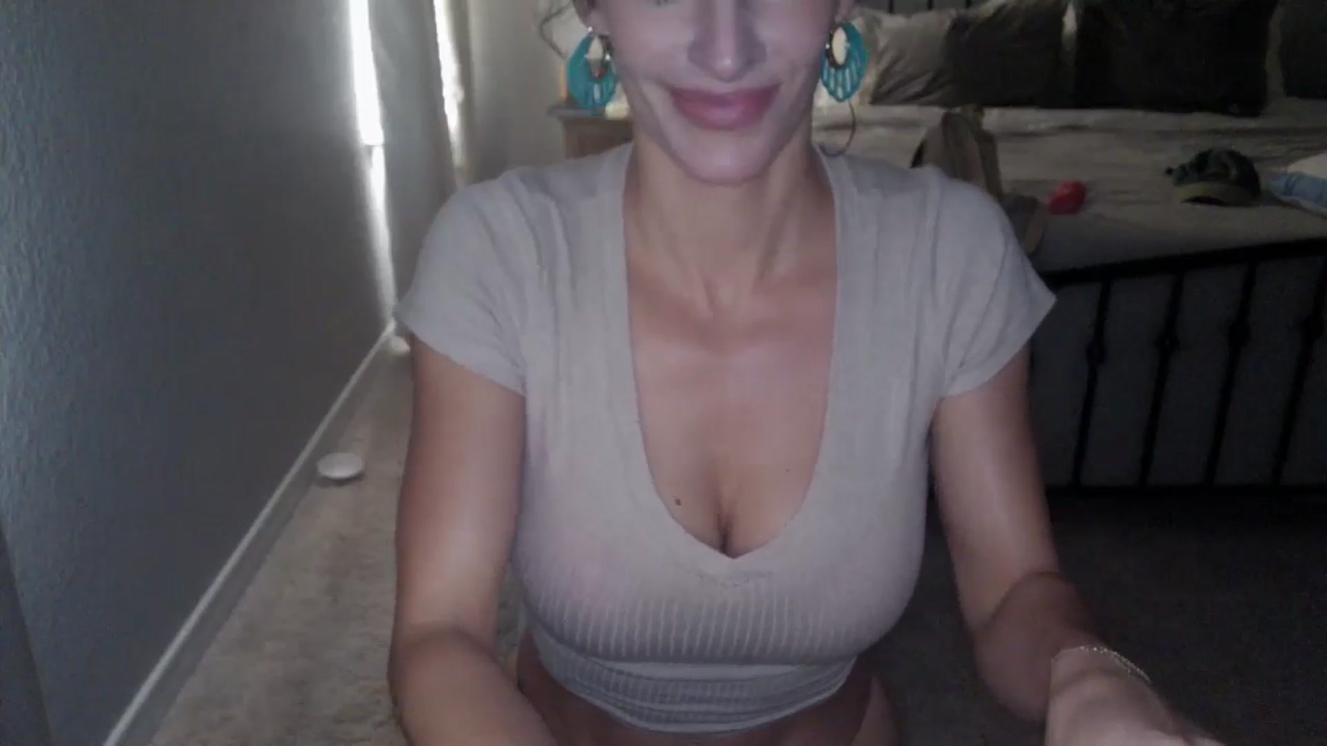 Gallery image thumbnail from EmmaStone4's myfreecams stream on, 06/28/2024, 23:04 image 4 of 20