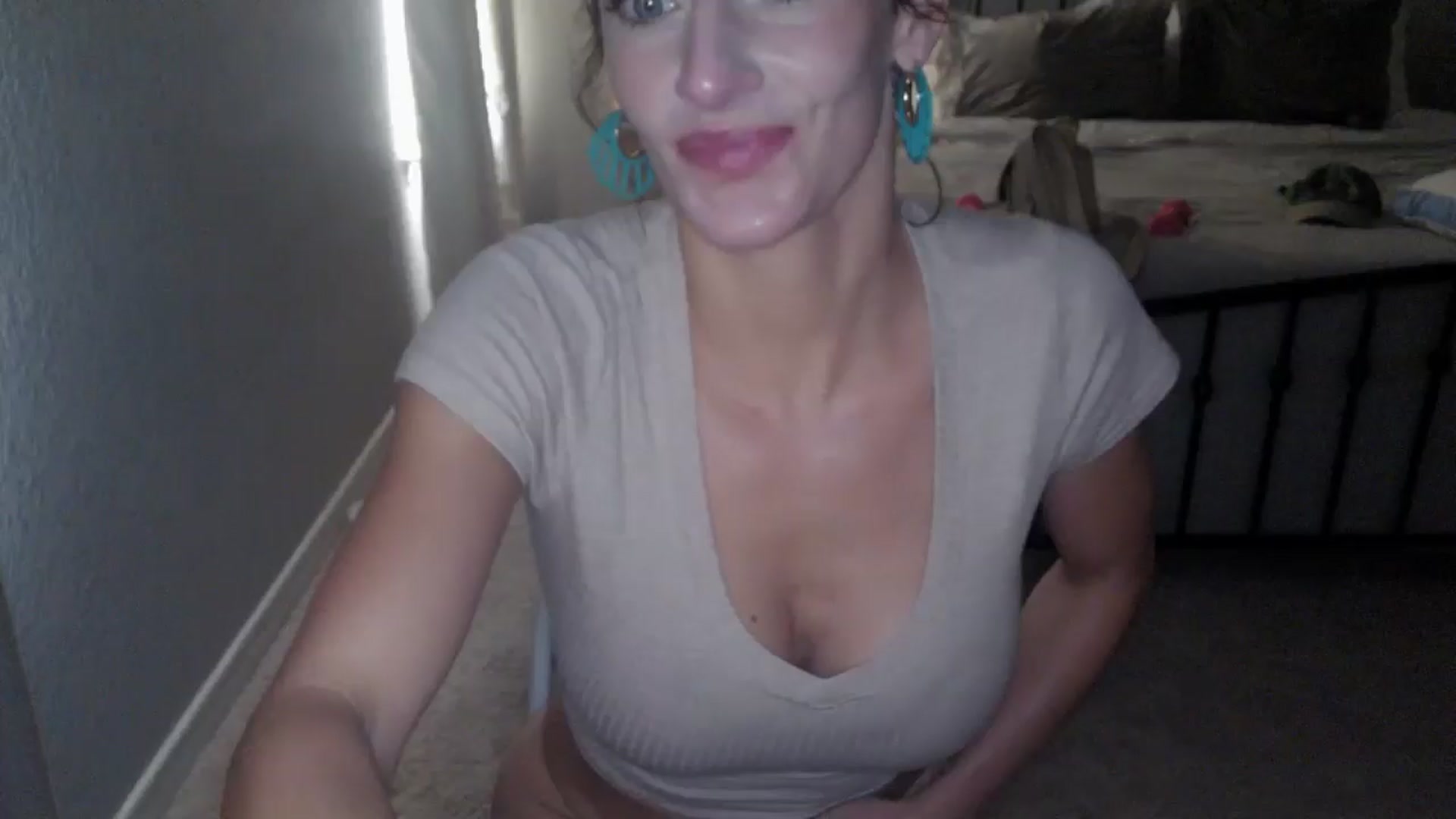 Gallery image thumbnail from EmmaStone4's myfreecams stream on, 06/28/2024, 23:04 image 1 of 20