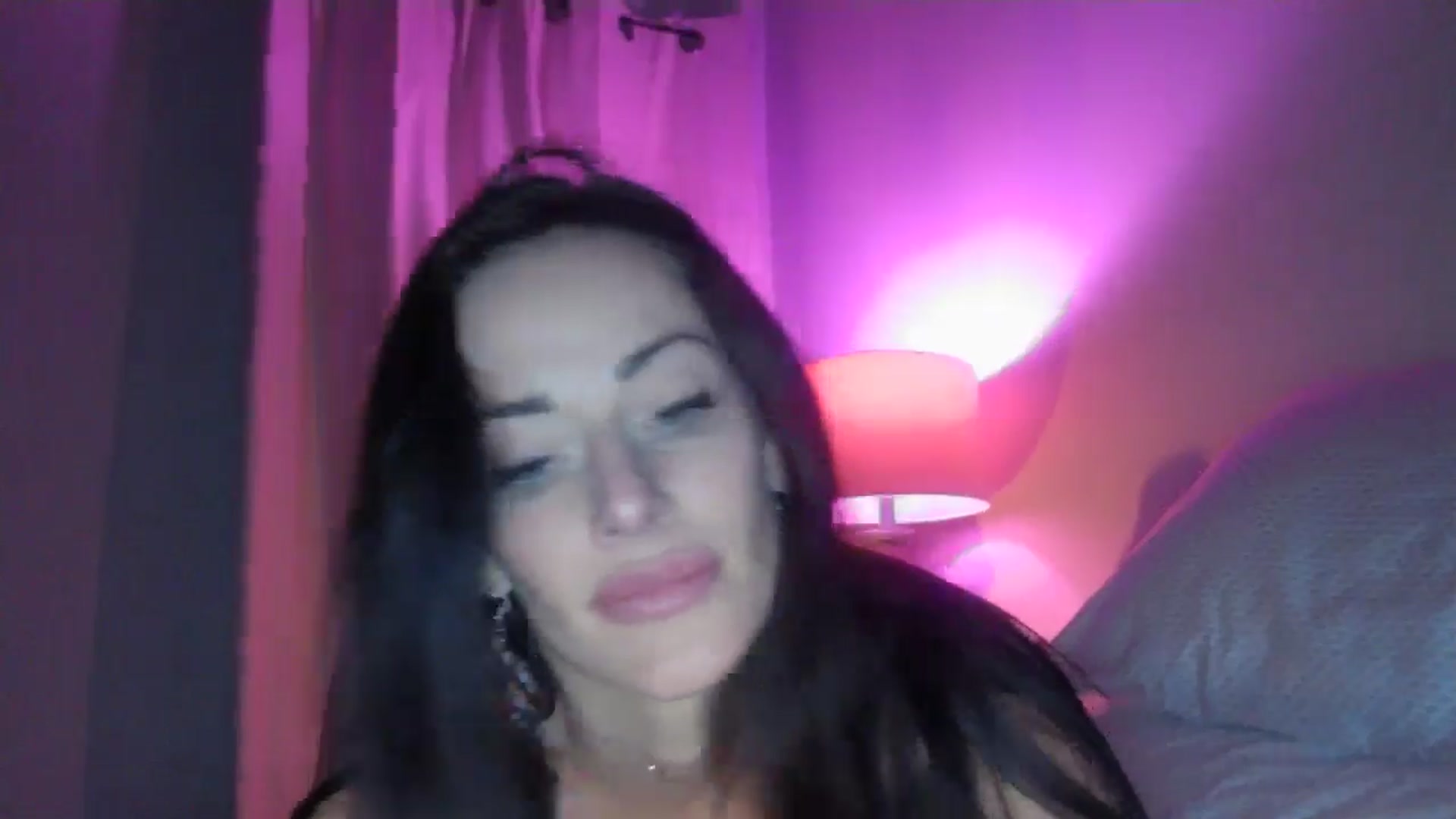 Gallery image thumbnail from EmmaStone4's myfreecams stream on, 07/16/2024, 02:19 image 7 of 20