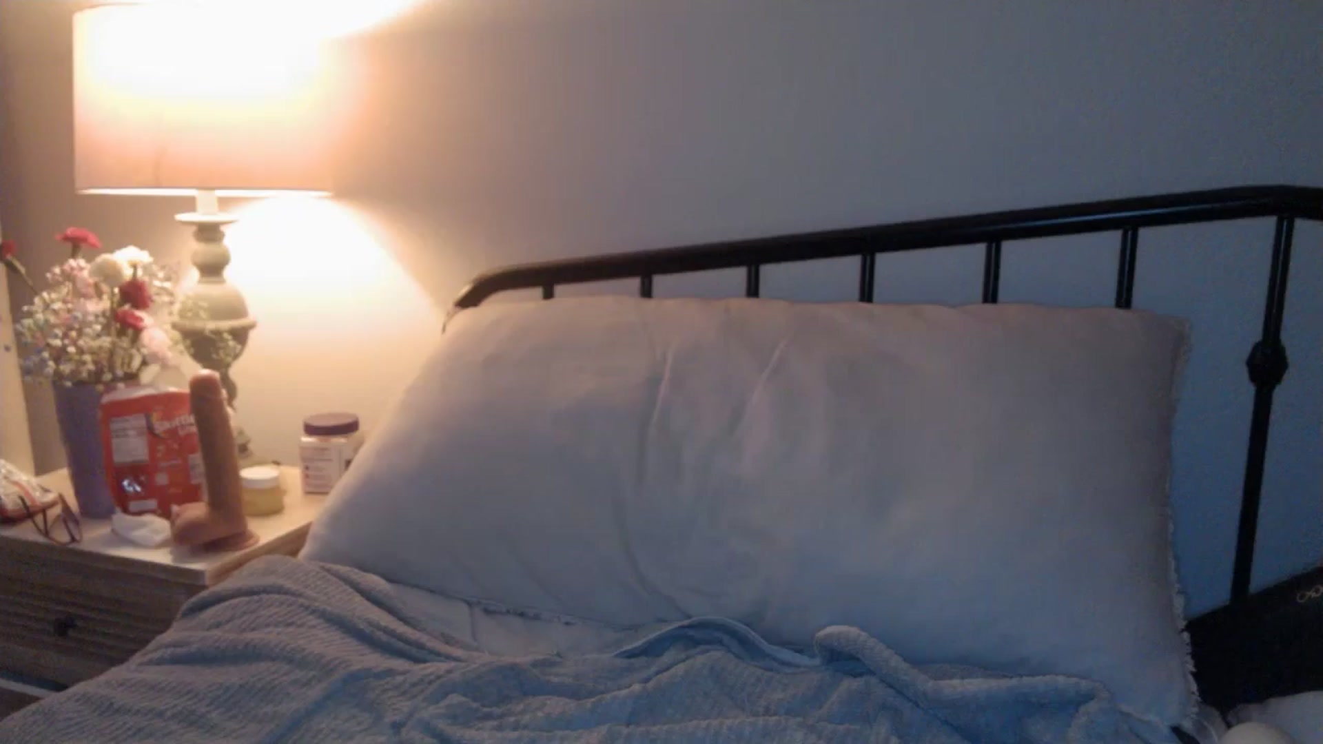 Gallery image thumbnail from EmmaStone4's myfreecams stream on, 08/04/2024, 01:40 image 8 of 20