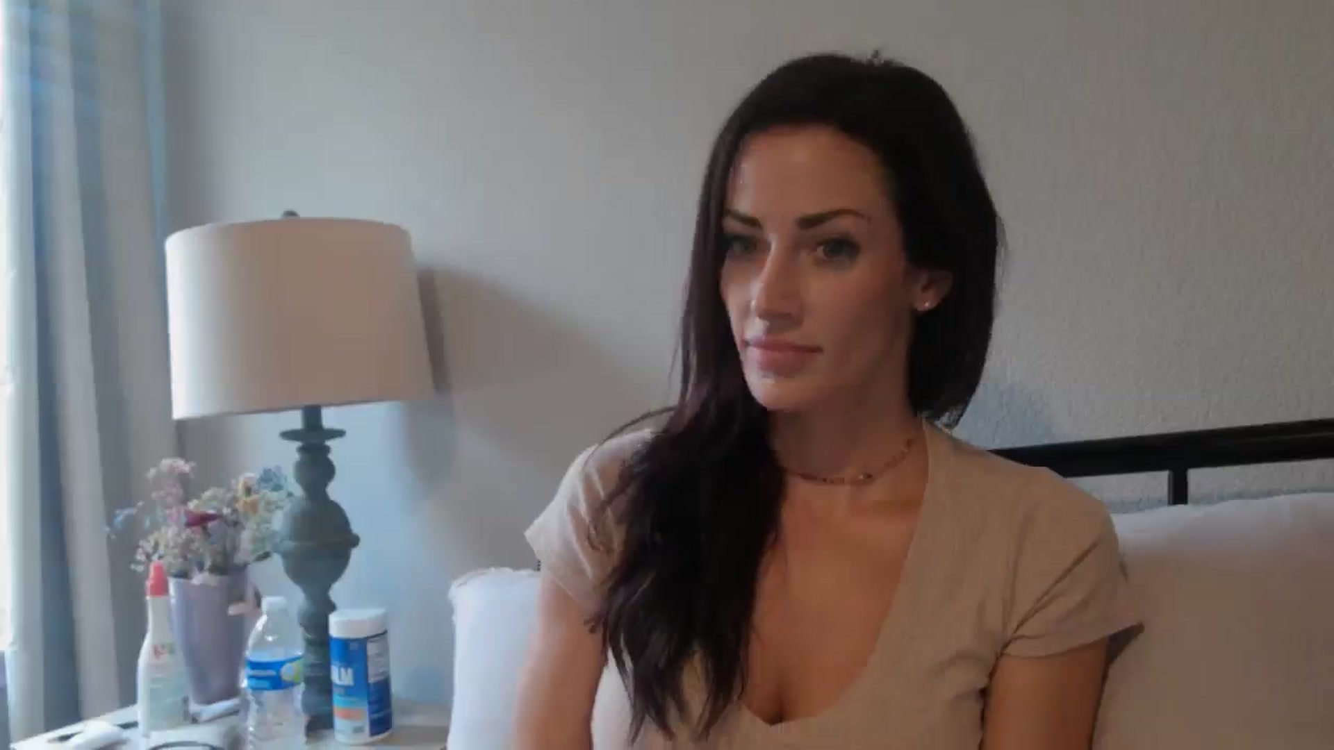 Gallery image thumbnail from EmmaStone4's myfreecams stream on, 08/13/2024, 19:23 image 14 of 20