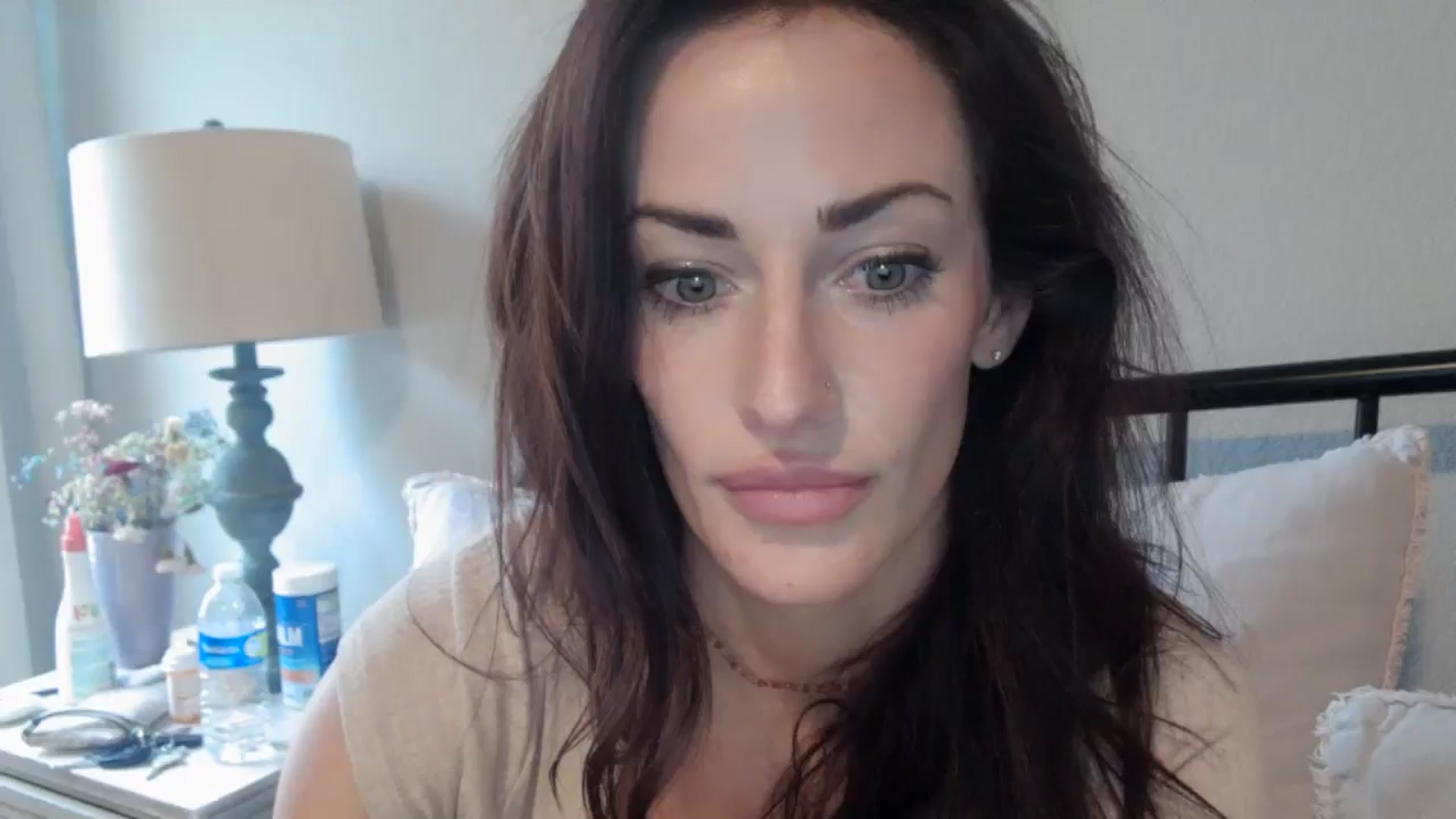 Gallery image thumbnail from EmmaStone4's myfreecams stream on, 08/13/2024, 20:37 image 1 of 20