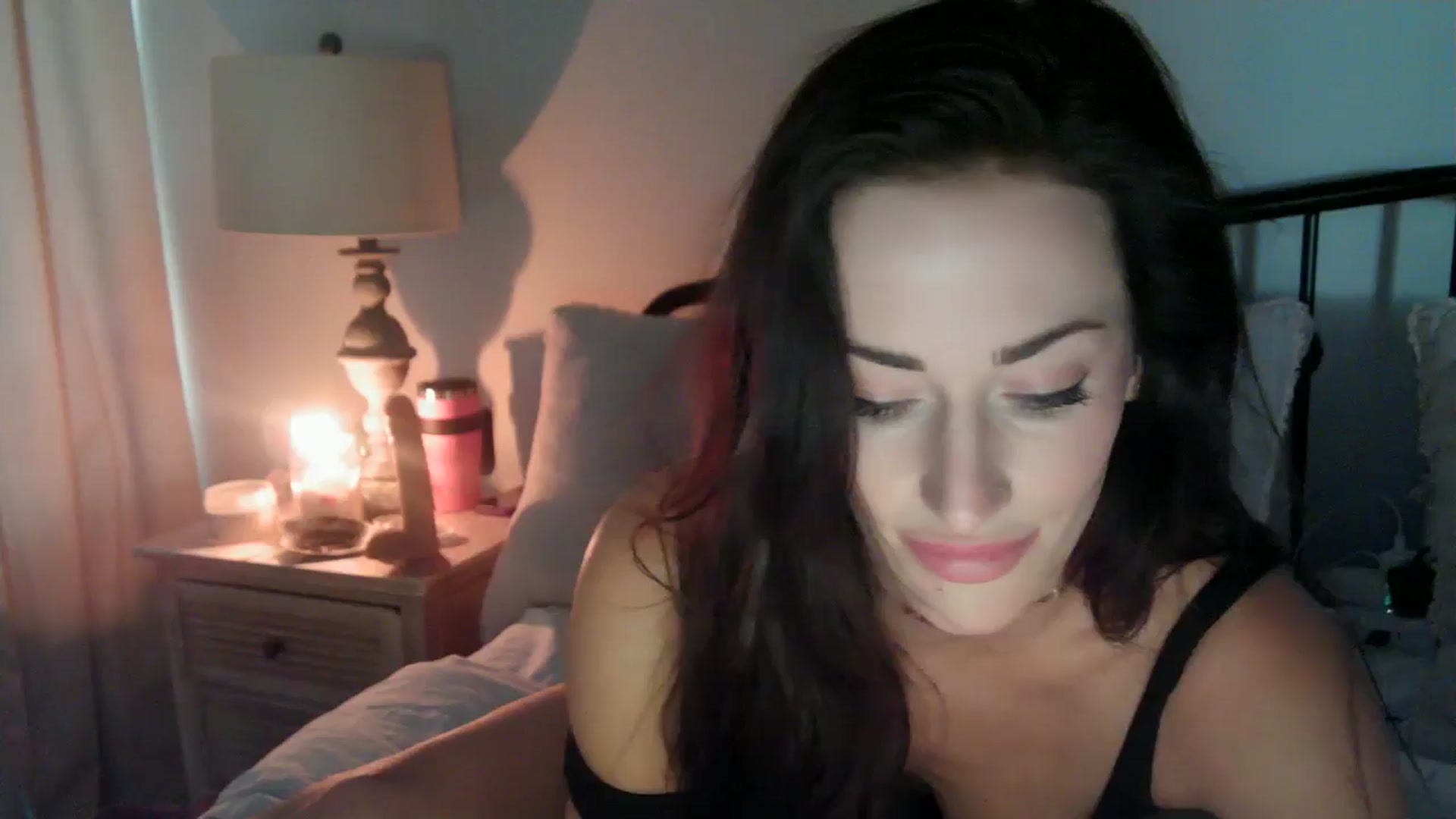 Gallery image thumbnail from EmmaStone4's myfreecams stream on, 08/22/2024, 20:38 image 17 of 20