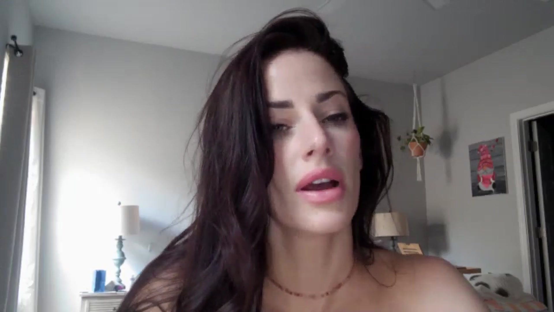 Gallery image thumbnail from EmmaStone4's myfreecams stream on, 09/01/2024, 20:29 image 9 of 20