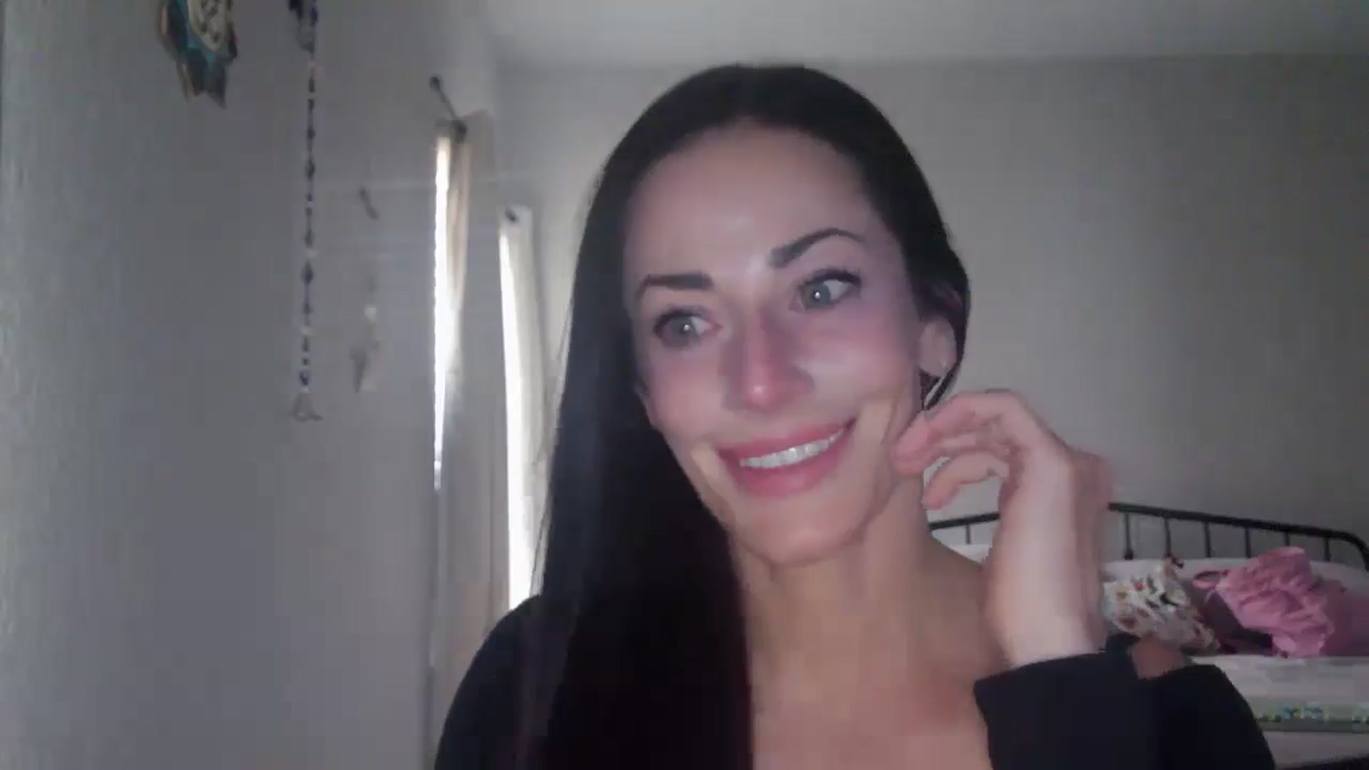Gallery image thumbnail from EmmaStone4's myfreecams stream on, 09/09/2024, 19:45 image 5 of 20