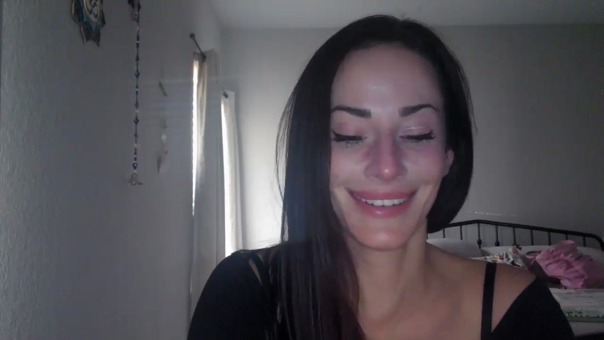 Gallery image thumbnail from EmmaStone4's myfreecams stream on, 09/09/2024, 19:45 image 6 of 20