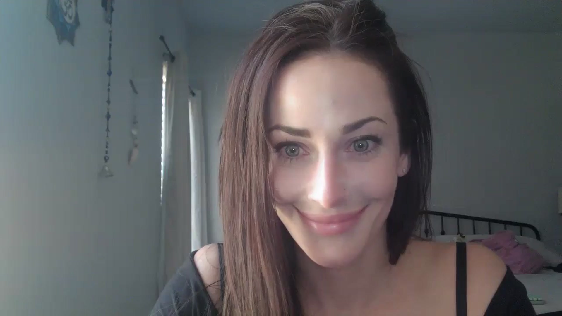 Gallery image thumbnail from EmmaStone4's myfreecams stream on, 09/09/2024, 19:45 image 2 of 20