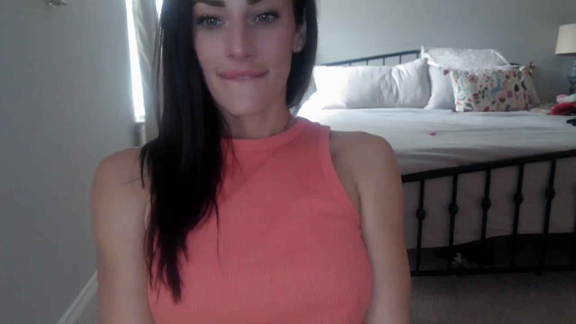 Gallery image thumbnail from EmmaStone4's myfreecams stream on, 09/11/2024, 14:04 image 8 of 20