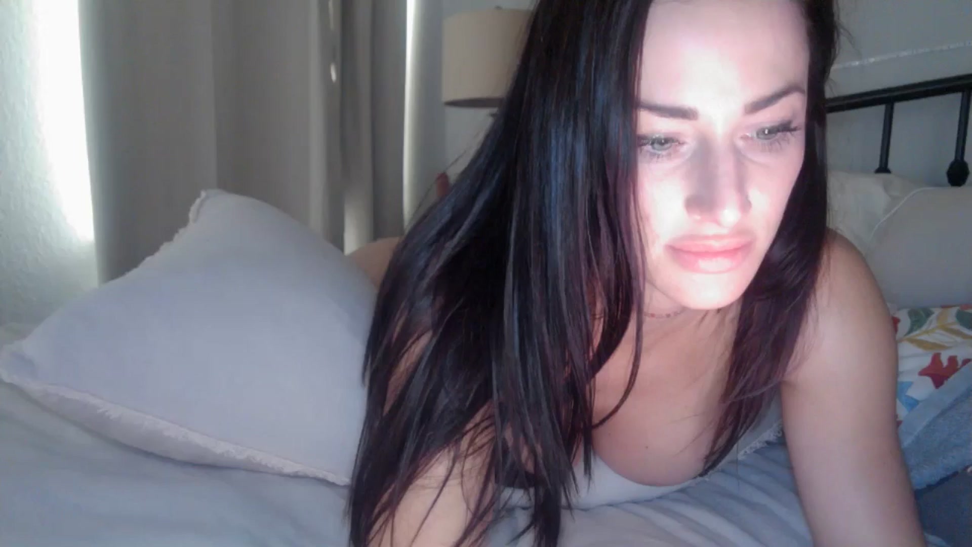 Gallery image thumbnail from EmmaStone4's myfreecams stream on, 09/11/2024, 17:20 image 8 of 20