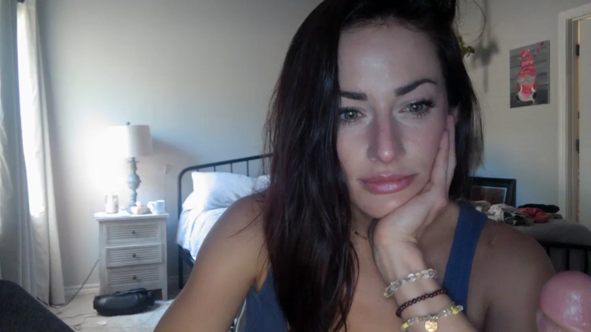 Gallery image thumbnail from EmmaStone4's myfreecams stream on, 09/12/2024, 18:35 image 13 of 20