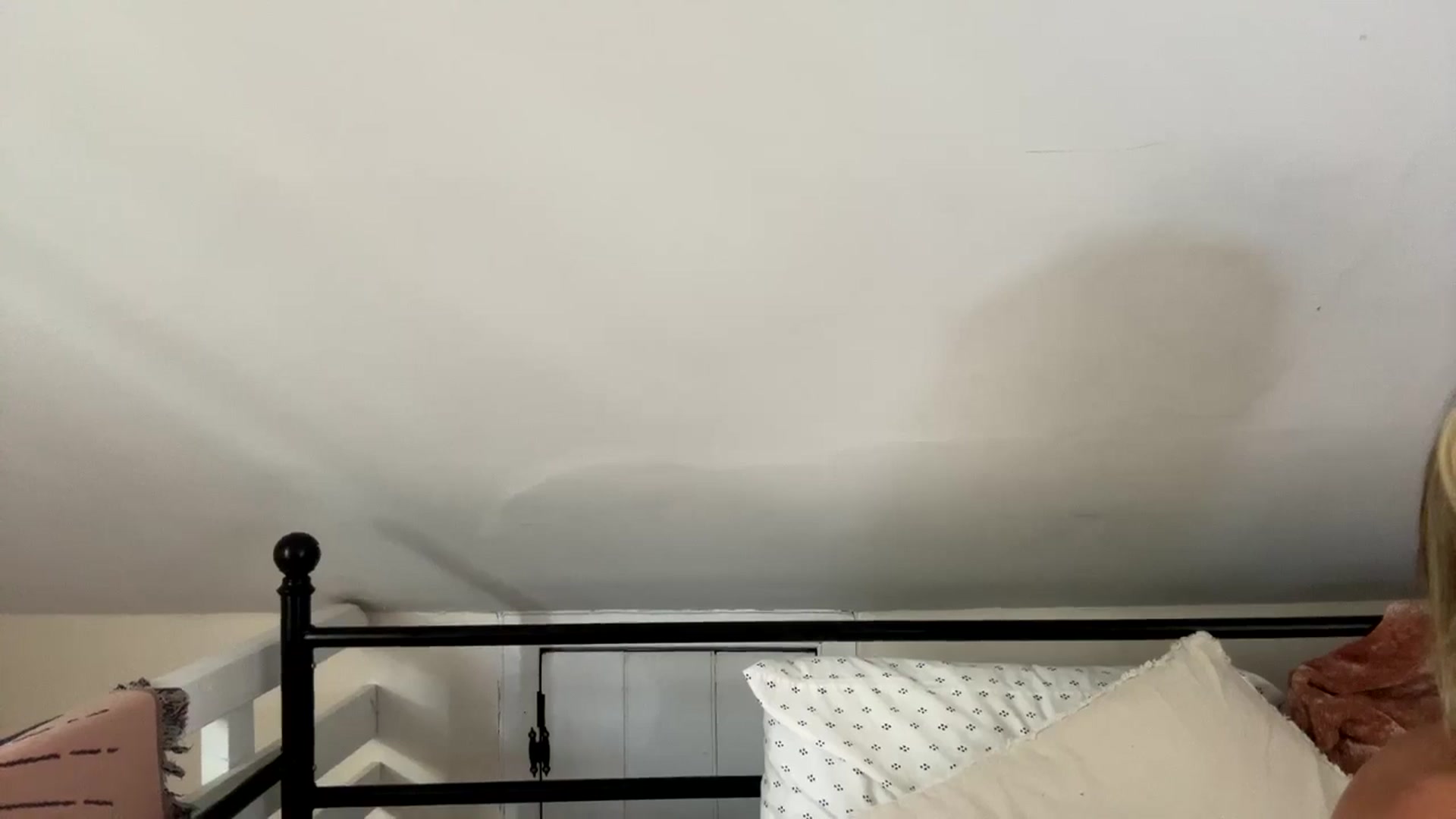 Gallery image thumbnail from EmmaStone4's myfreecams stream on, 09/15/2024, 17:48 image 12 of 20