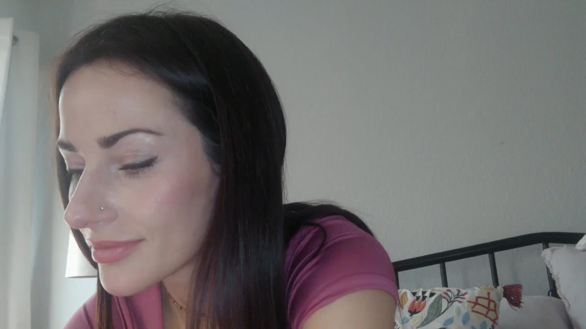 Gallery image thumbnail from EmmaStone4's myfreecams stream on, 10/02/2024, 22:00 image 7 of 20