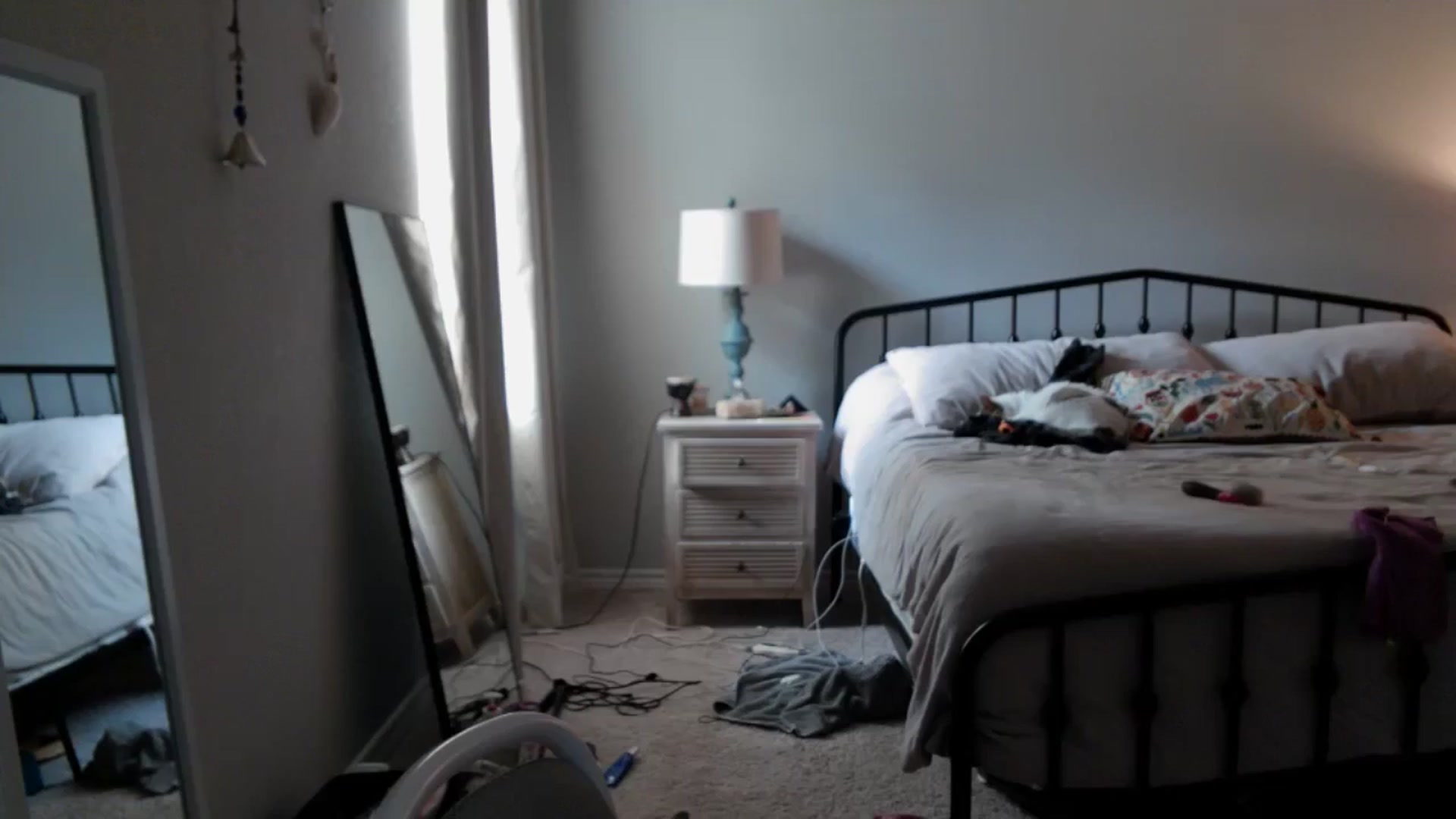 Gallery image thumbnail from EmmaStone4's myfreecams stream on, 10/16/2024, 18:48 image 18 of 20