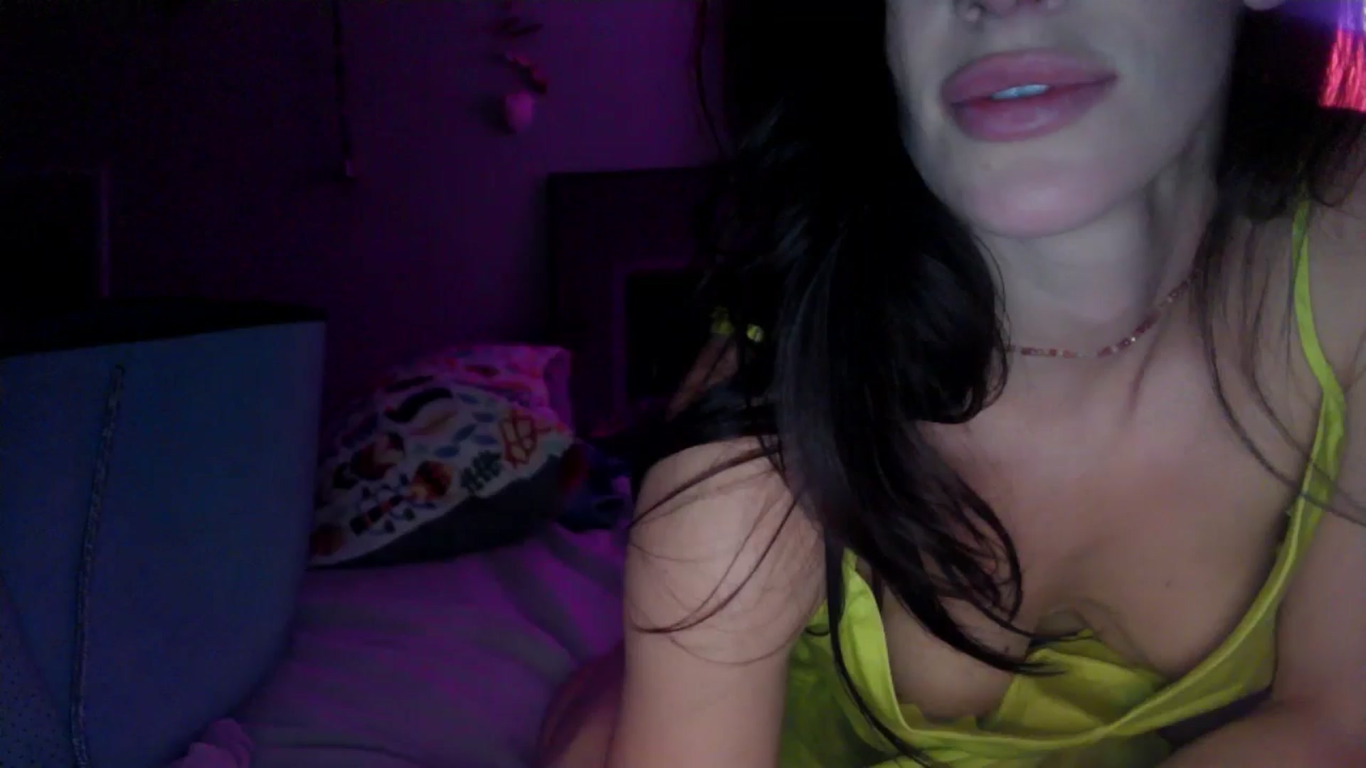 Gallery image thumbnail from EmmaStone4's myfreecams stream on, 11/01/2024, 06:43 image 7 of 20