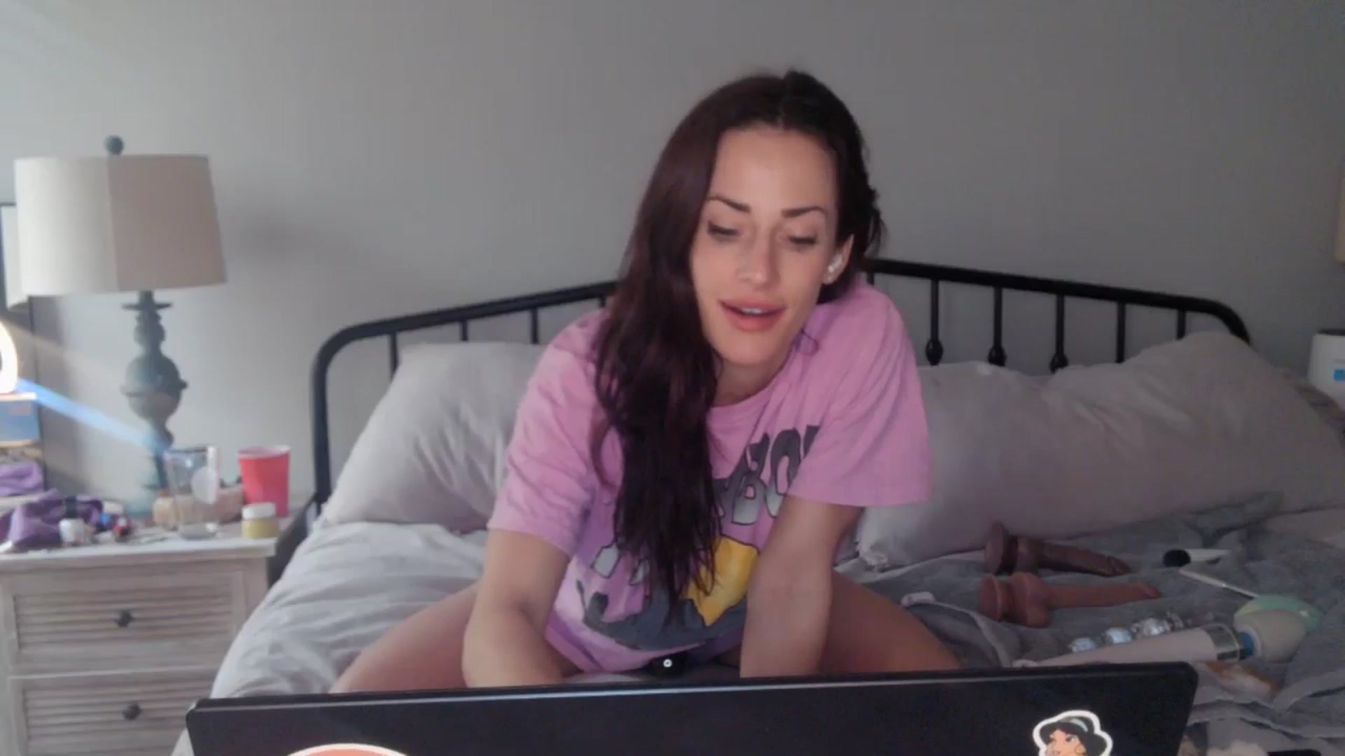 Gallery image thumbnail from EmmaStone4's myfreecams stream on, 11/12/2024, 18:08 image 11 of 20