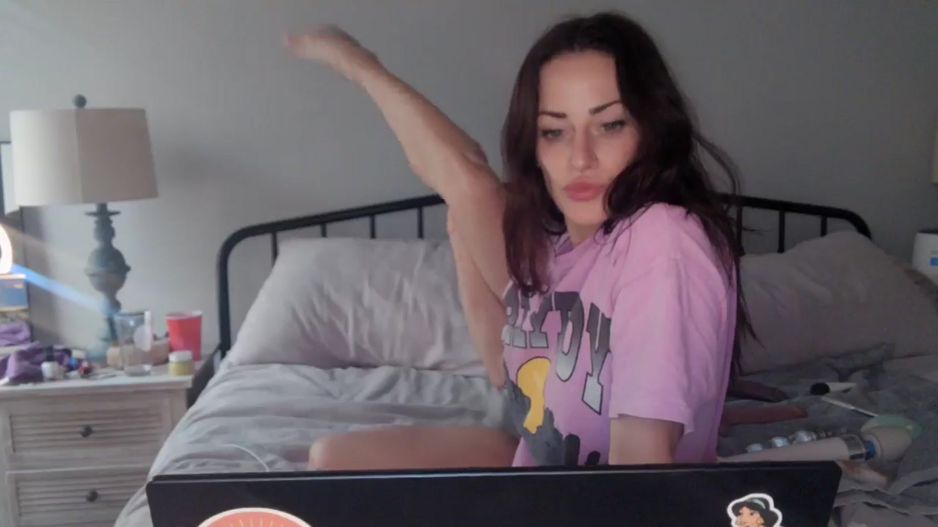 Gallery image thumbnail from EmmaStone4's myfreecams stream on, 11/12/2024, 18:08 image 8 of 20