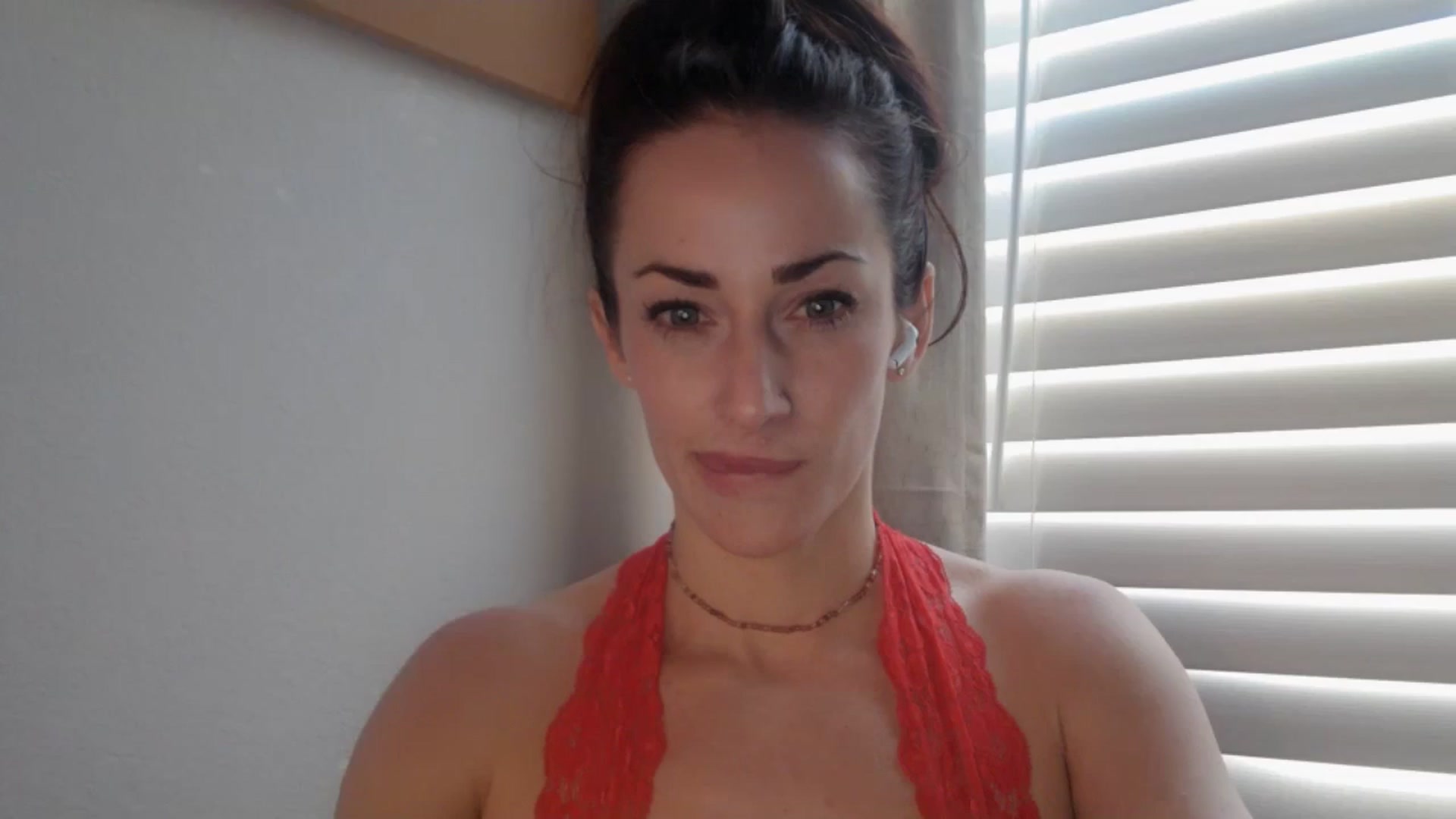 Gallery image thumbnail from EmmaStone4's myfreecams stream on, 11/20/2024, 19:04 image 3 of 20